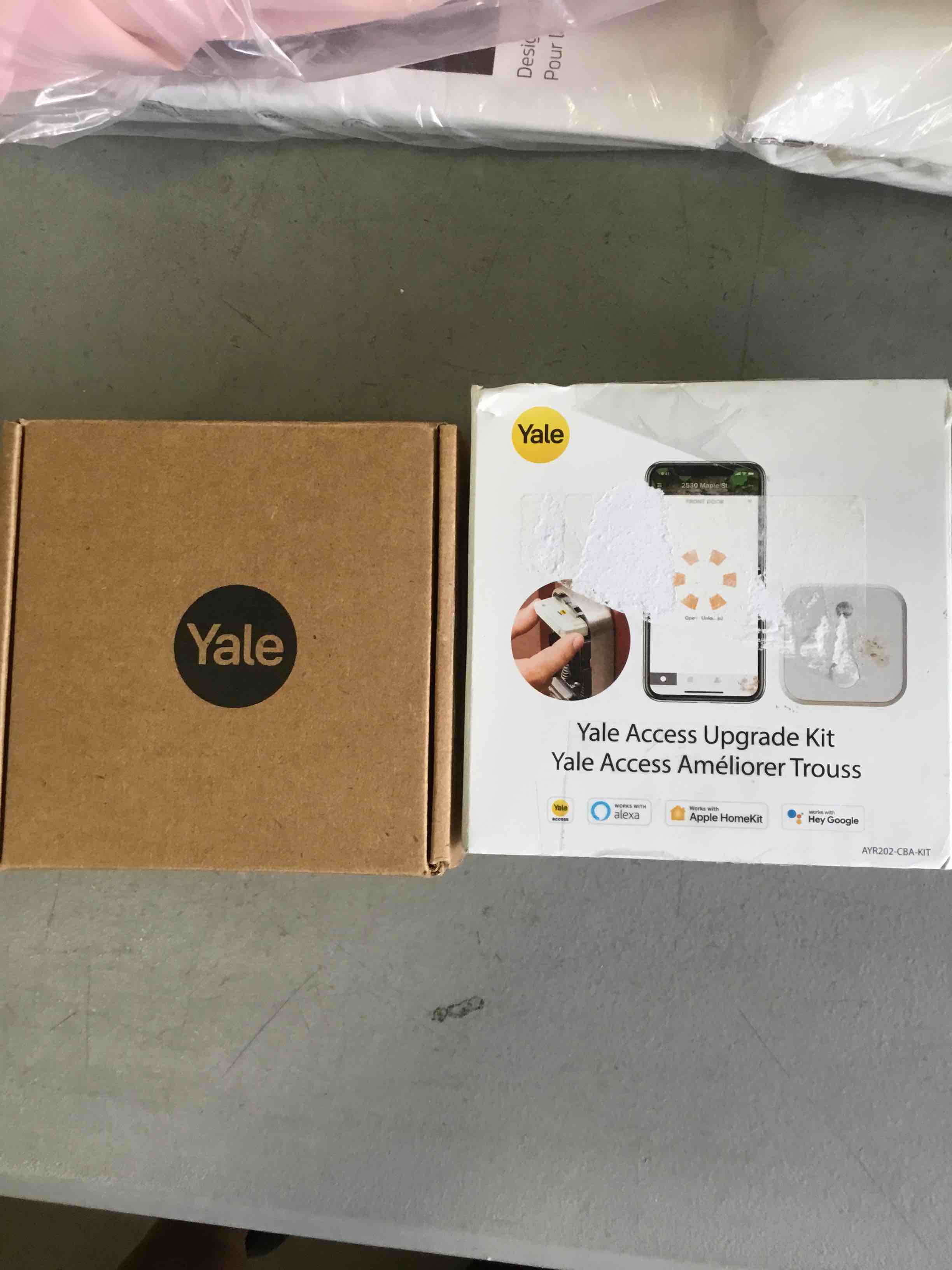 https://s3.amazonaws.com/lotting-images-prod/bidfta/BLU5615991_1696519843447.jpeg