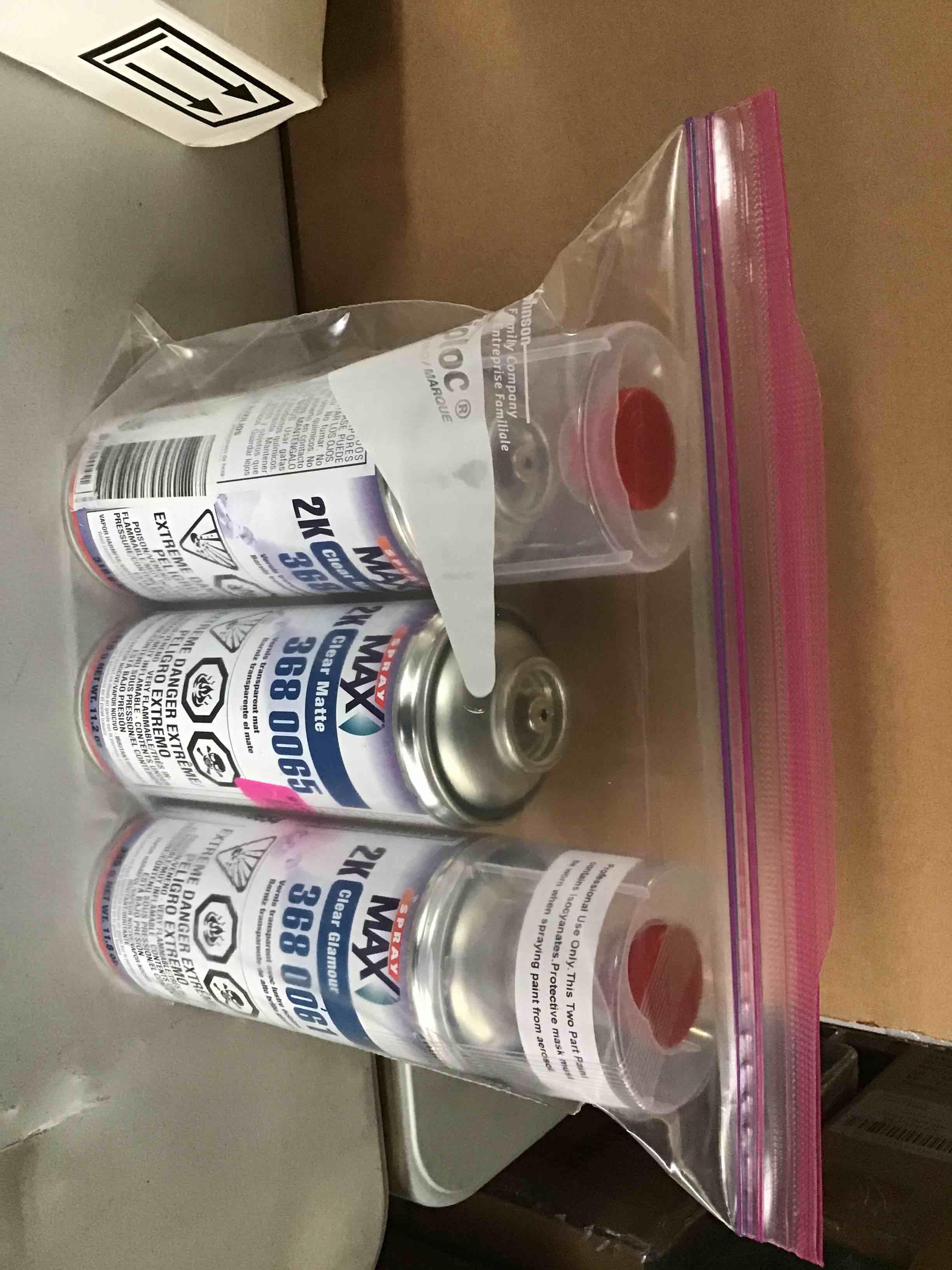 https://s3.amazonaws.com/lotting-images-prod/bidfta/BLU5616769_1695836528628.jpeg