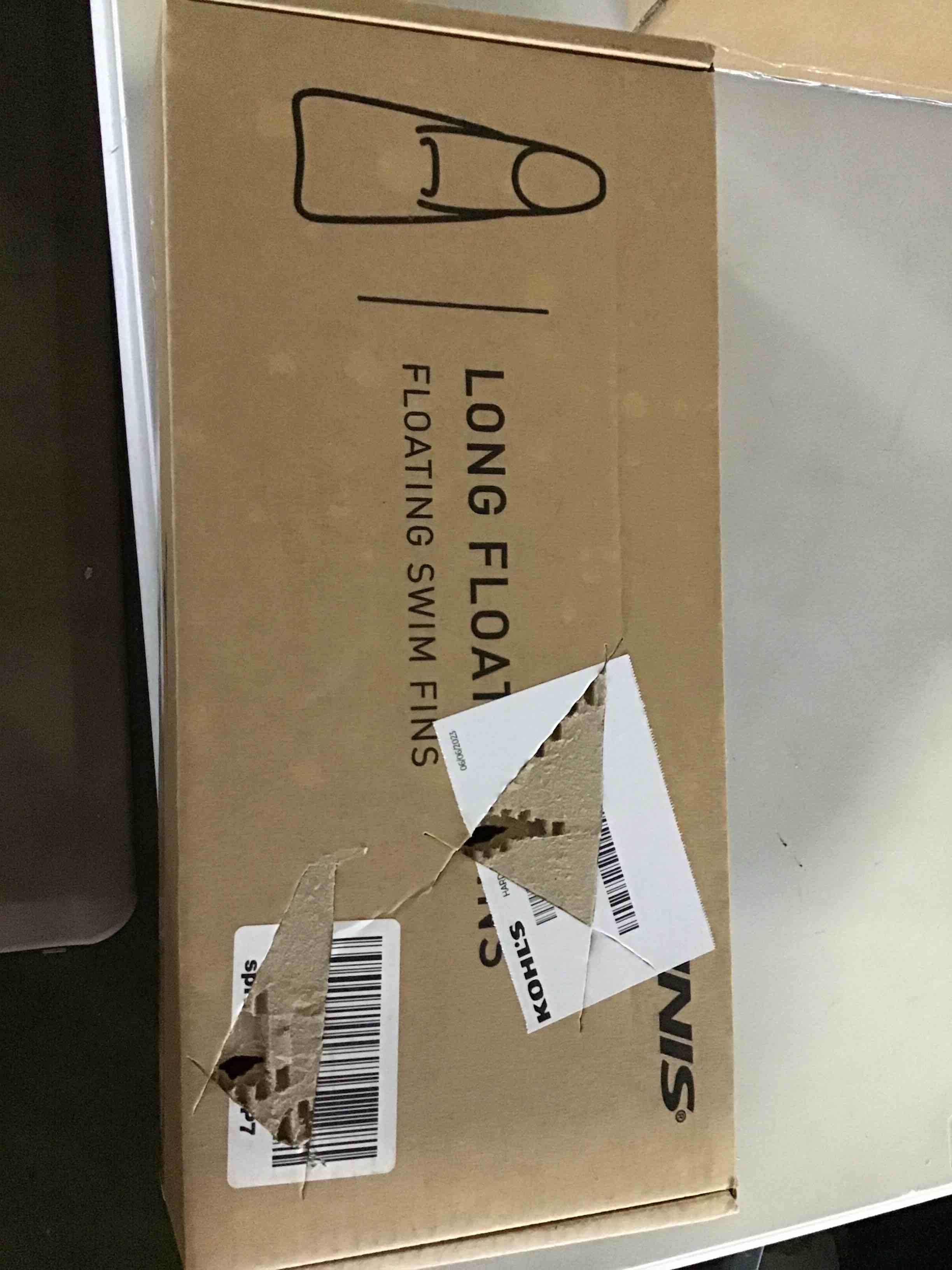 https://s3.amazonaws.com/lotting-images-prod/bidfta/BLU5616859_1695991130258.jpeg