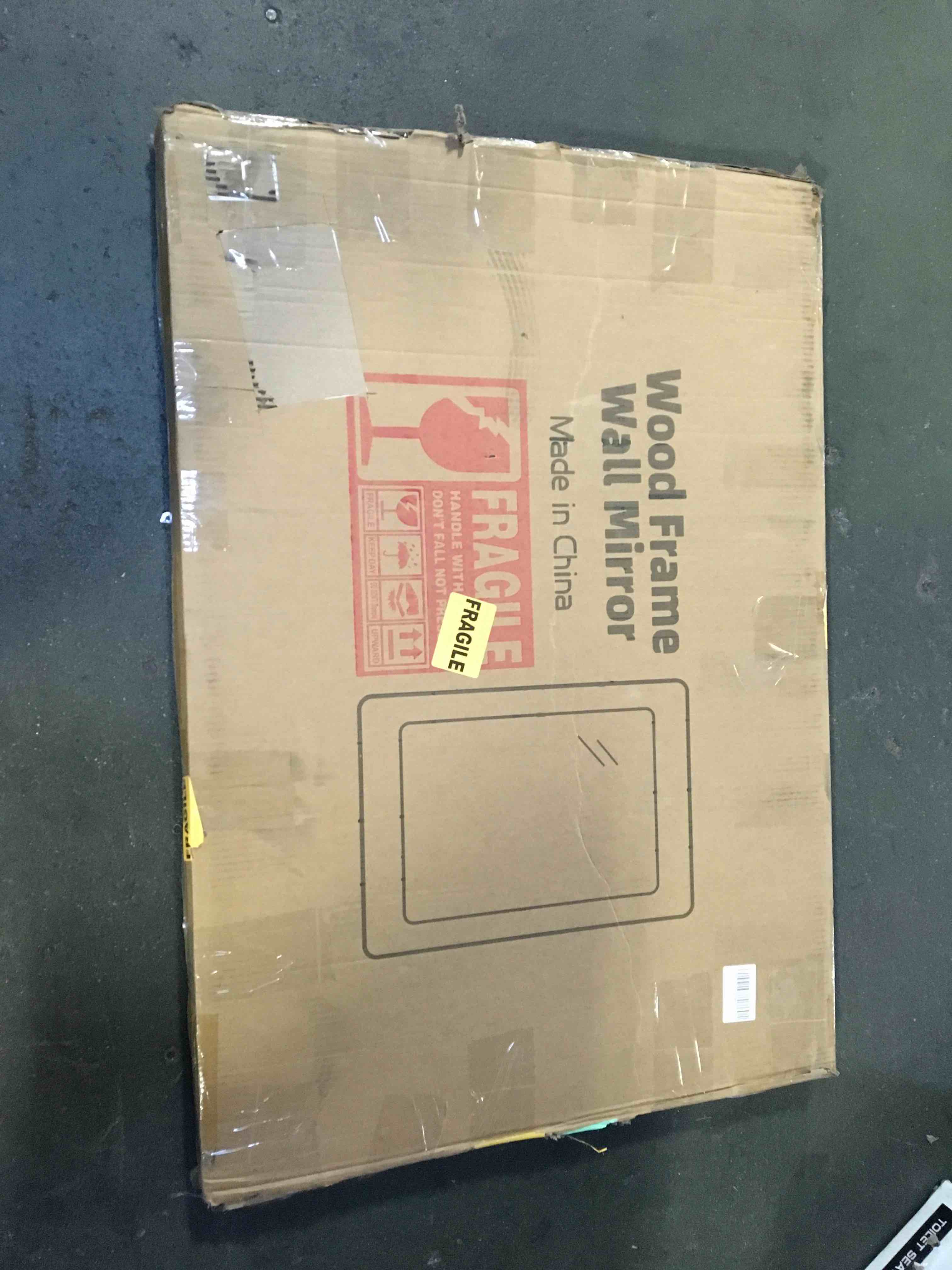 https://s3.amazonaws.com/lotting-images-prod/bidfta/BLU5617164_1696334763476.jpeg