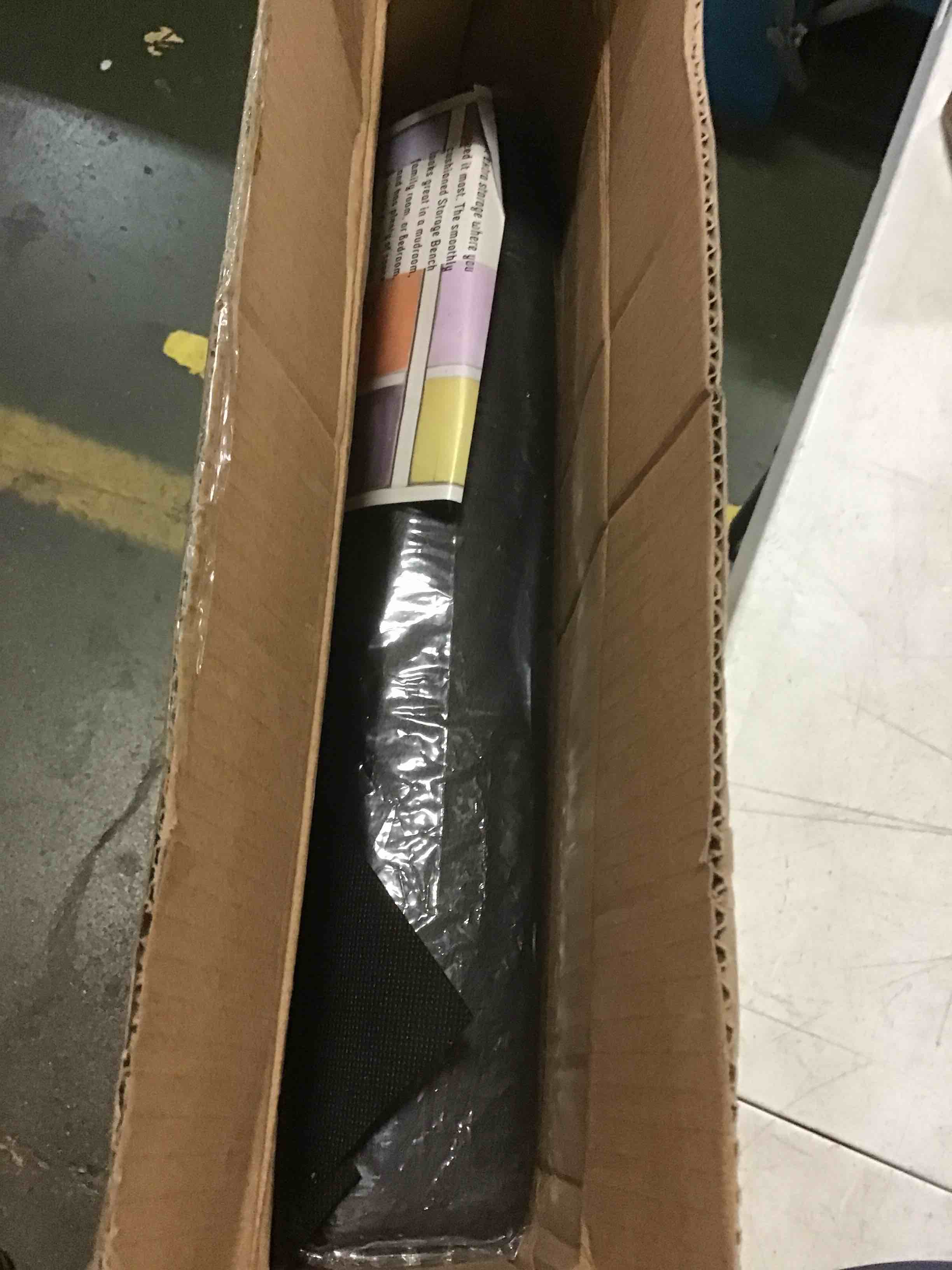 https://s3.amazonaws.com/lotting-images-prod/bidfta/BLU5617995_1695839188997.jpeg