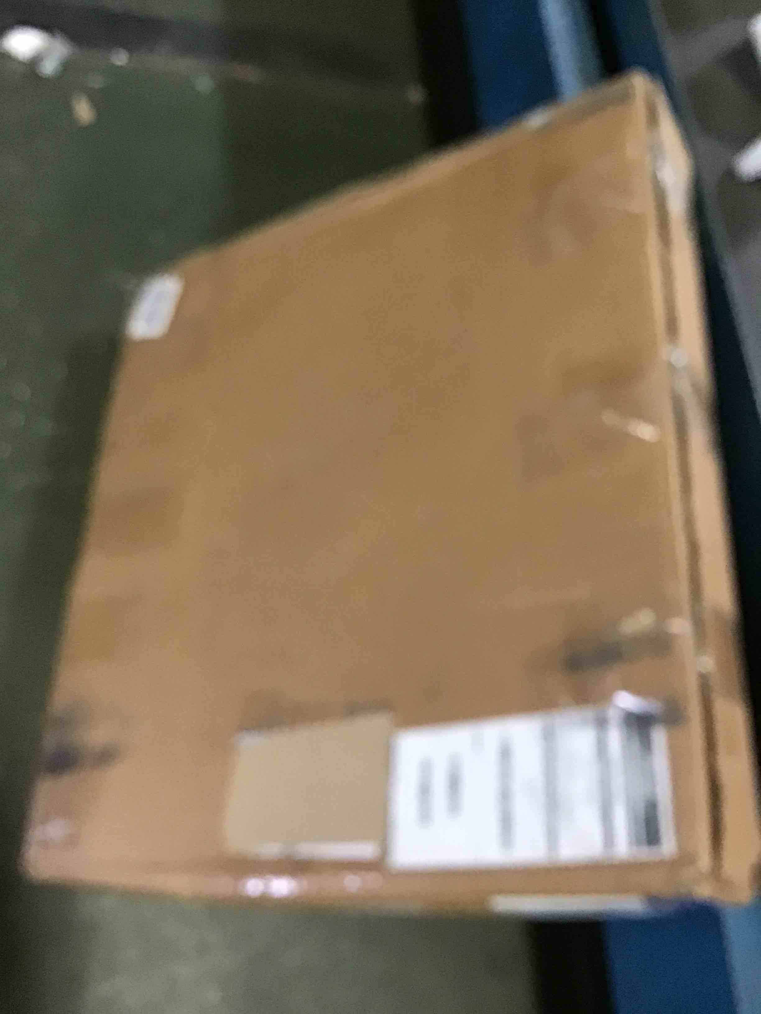 https://s3.amazonaws.com/lotting-images-prod/bidfta/BLU5618251_1695930767112.jpeg