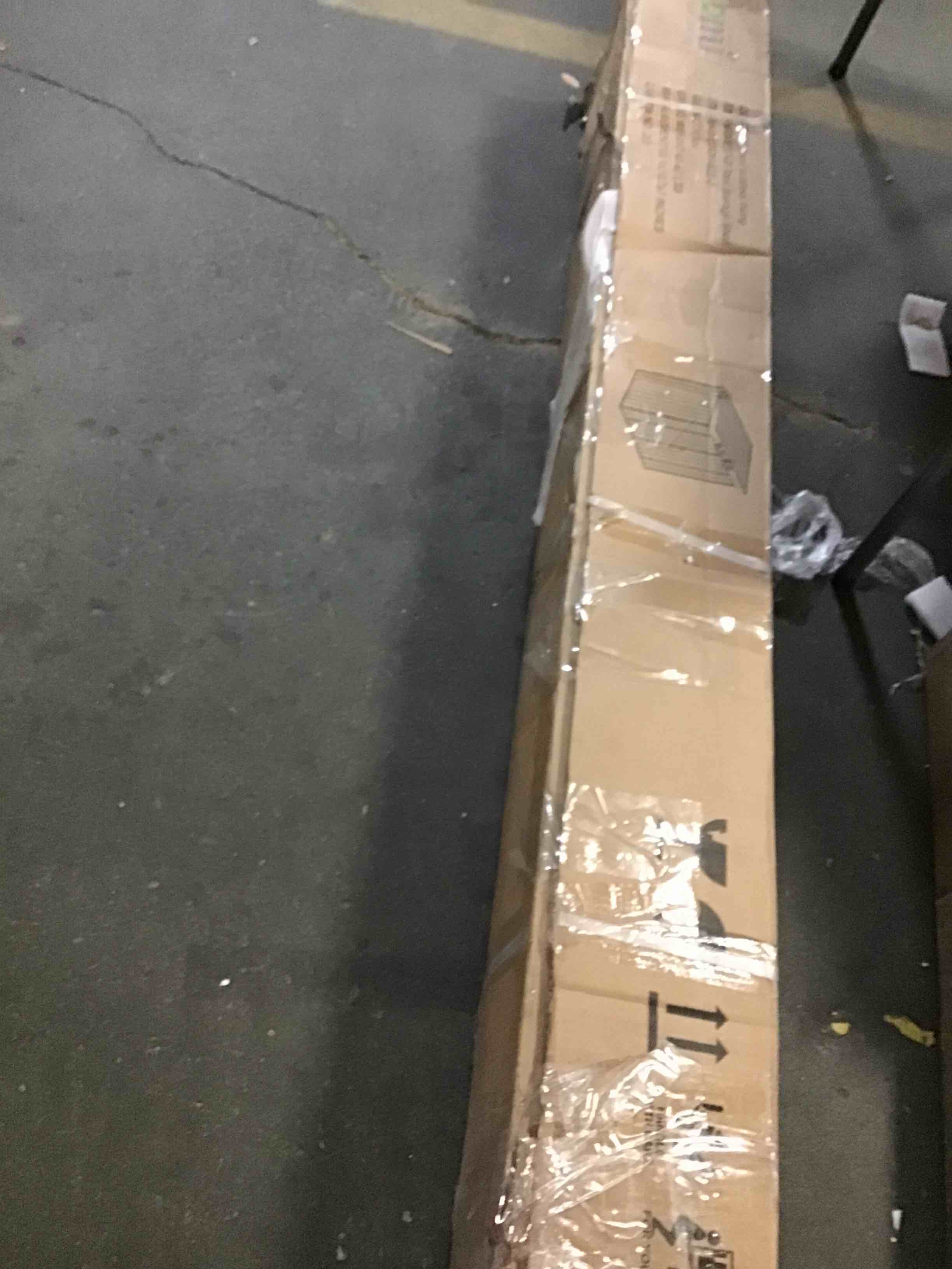 https://s3.amazonaws.com/lotting-images-prod/bidfta/BLU5618304_1695992110796.jpeg