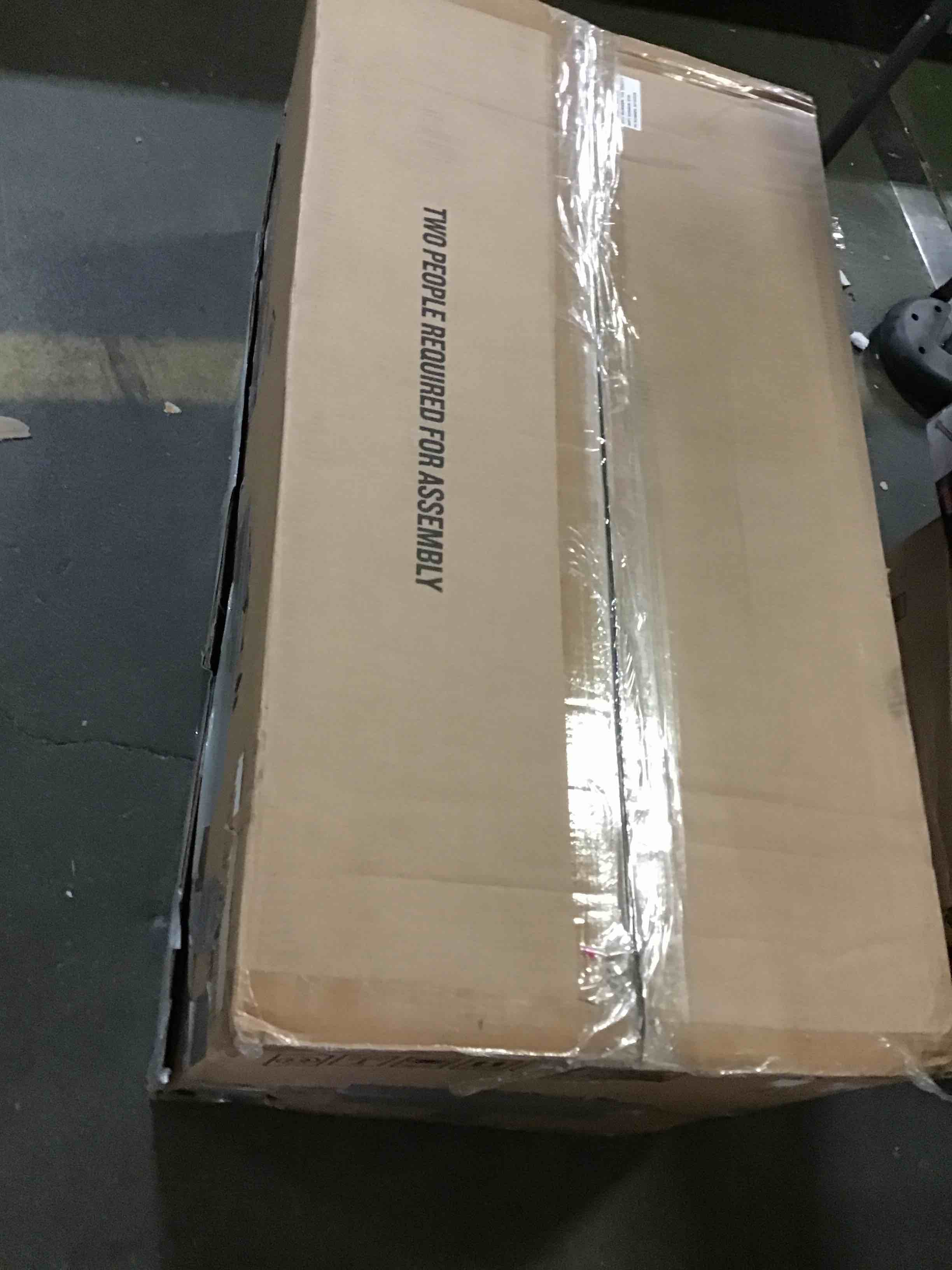https://s3.amazonaws.com/lotting-images-prod/bidfta/BLU5618434_1696013479055.jpeg