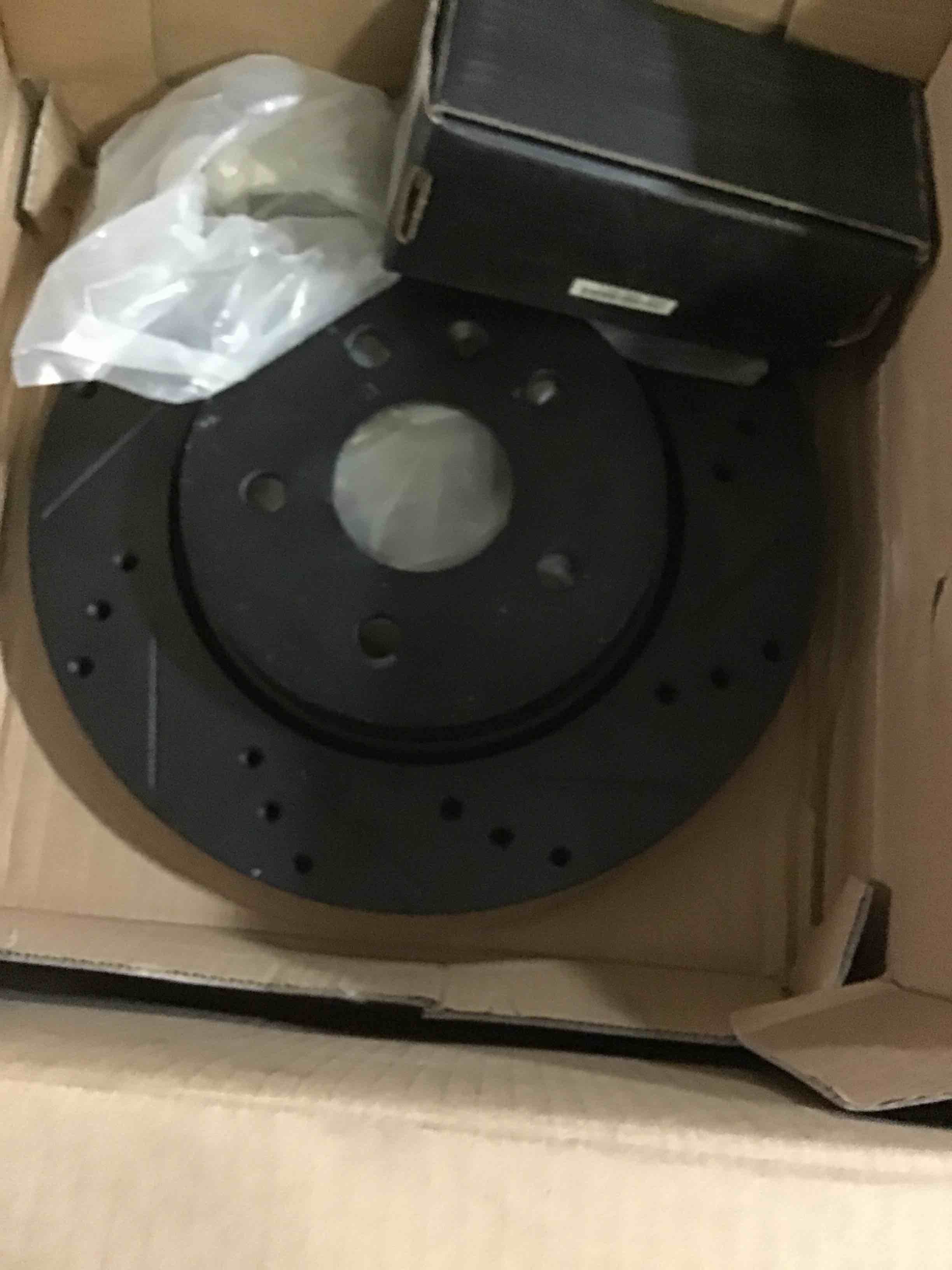 https://s3.amazonaws.com/lotting-images-prod/bidfta/BLU5618518_1696253243562.jpeg