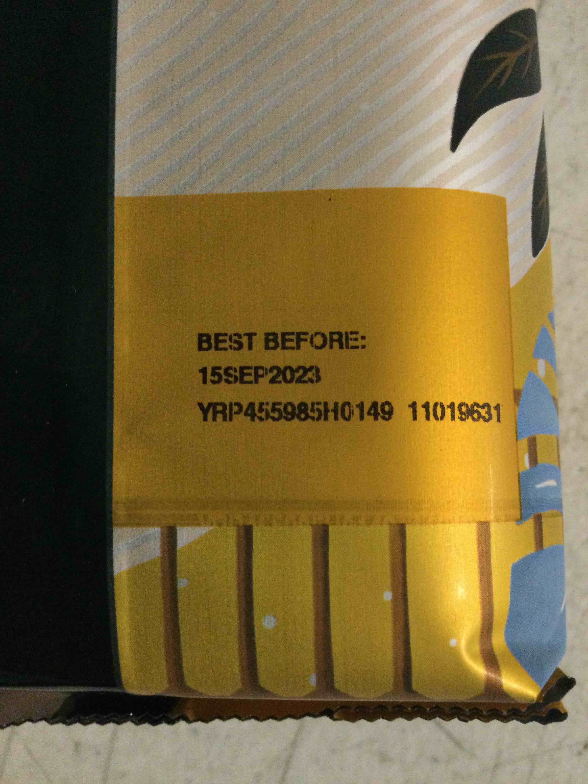 https://s3.amazonaws.com/lotting-images-prod/bidfta/BLU5619999_1695907660411.jpeg