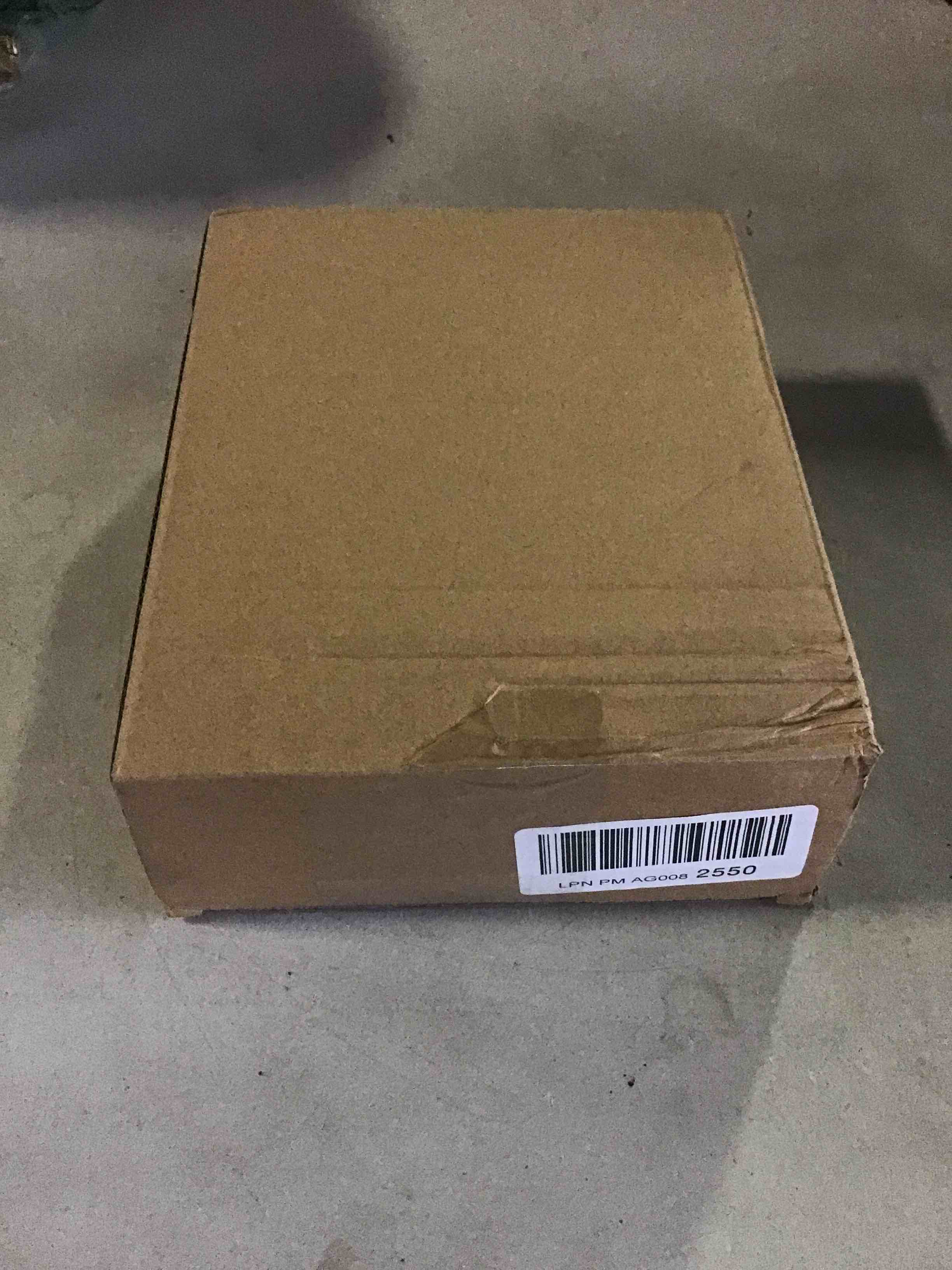 https://s3.amazonaws.com/lotting-images-prod/bidfta/BLU5621548_1698692067668.jpeg