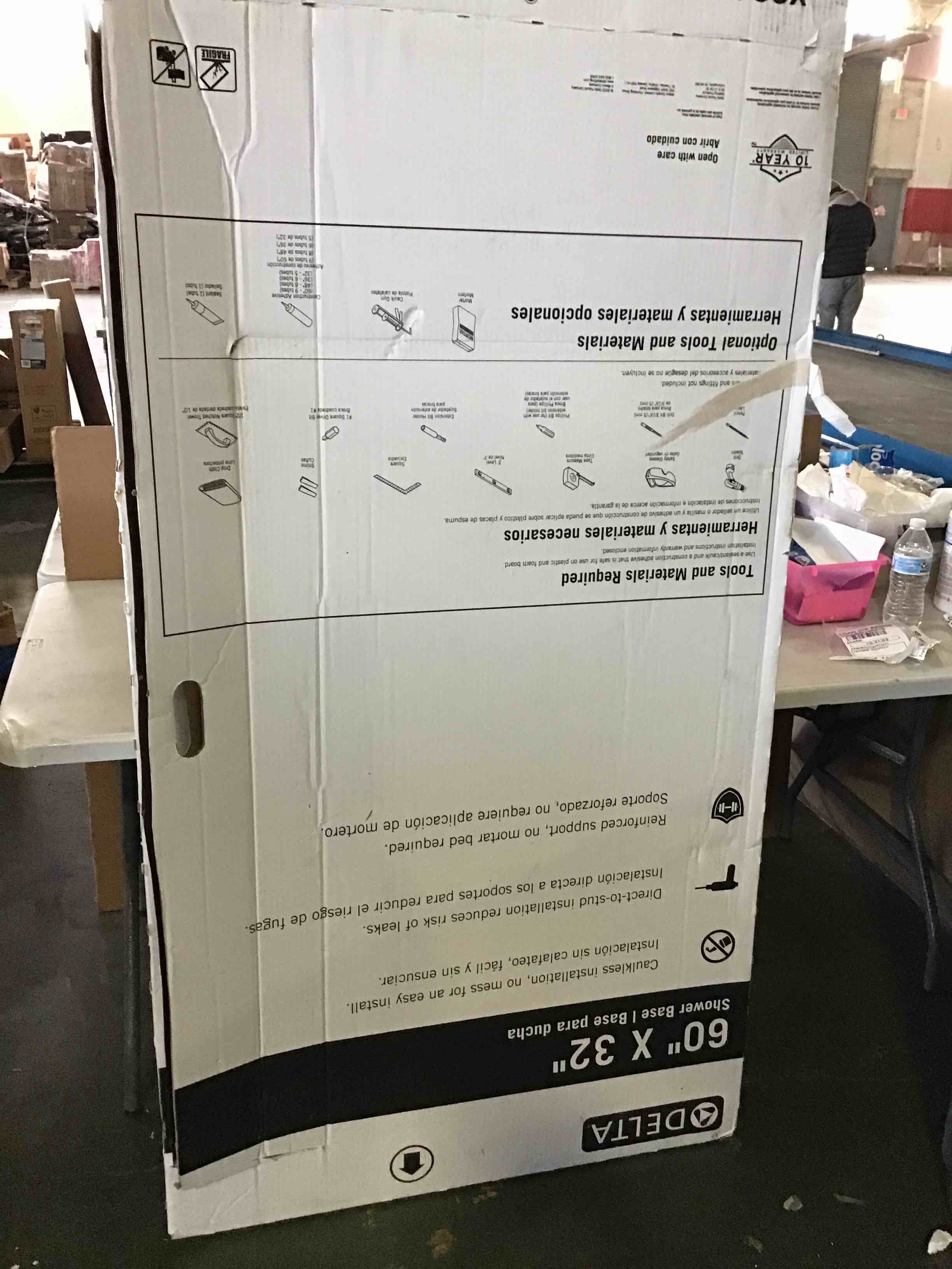 https://s3.amazonaws.com/lotting-images-prod/bidfta/BLU5622191_1698932224650.jpeg
