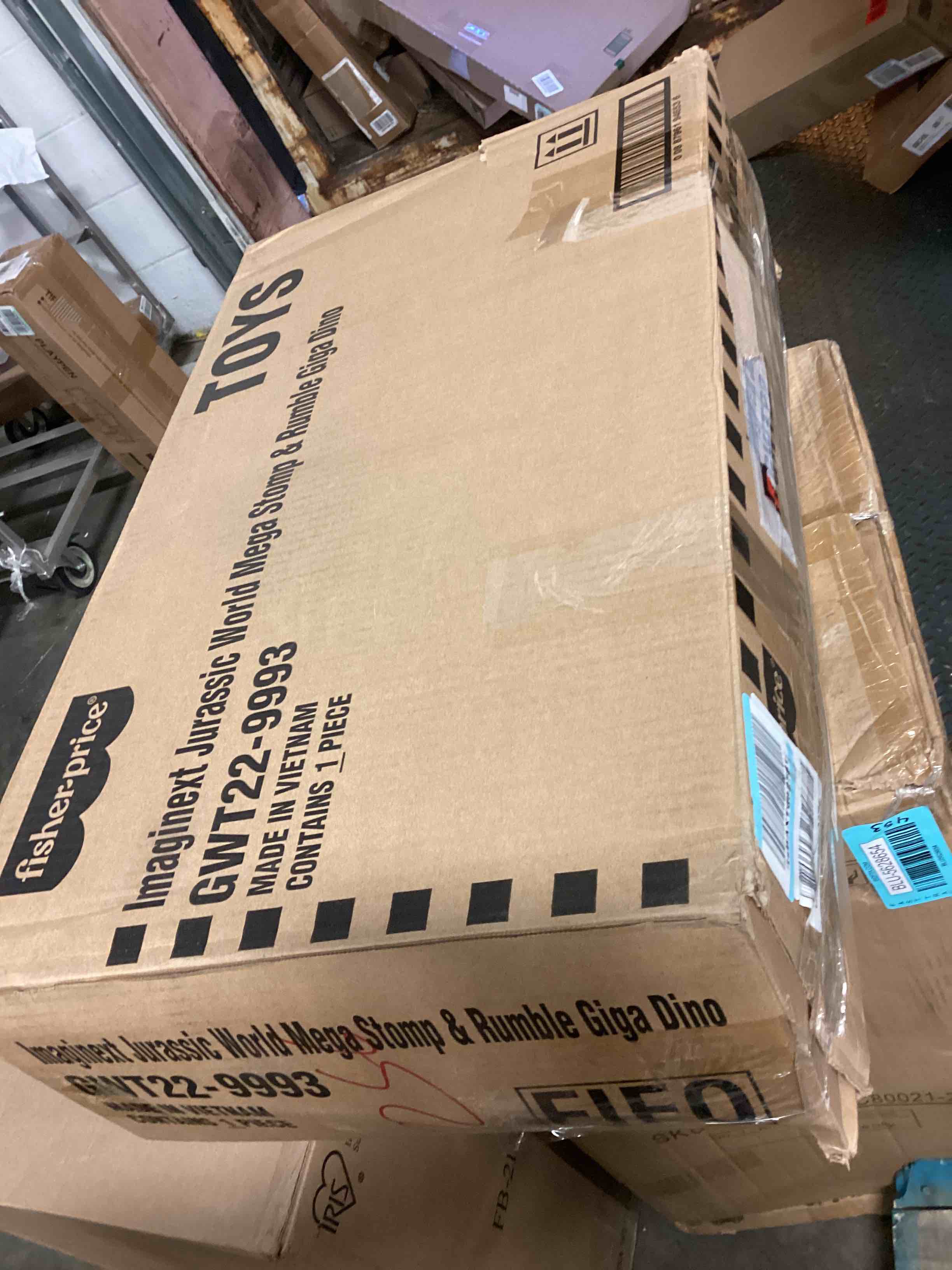 https://s3.amazonaws.com/lotting-images-prod/bidfta/BLU5628657_1700064706678.jpeg