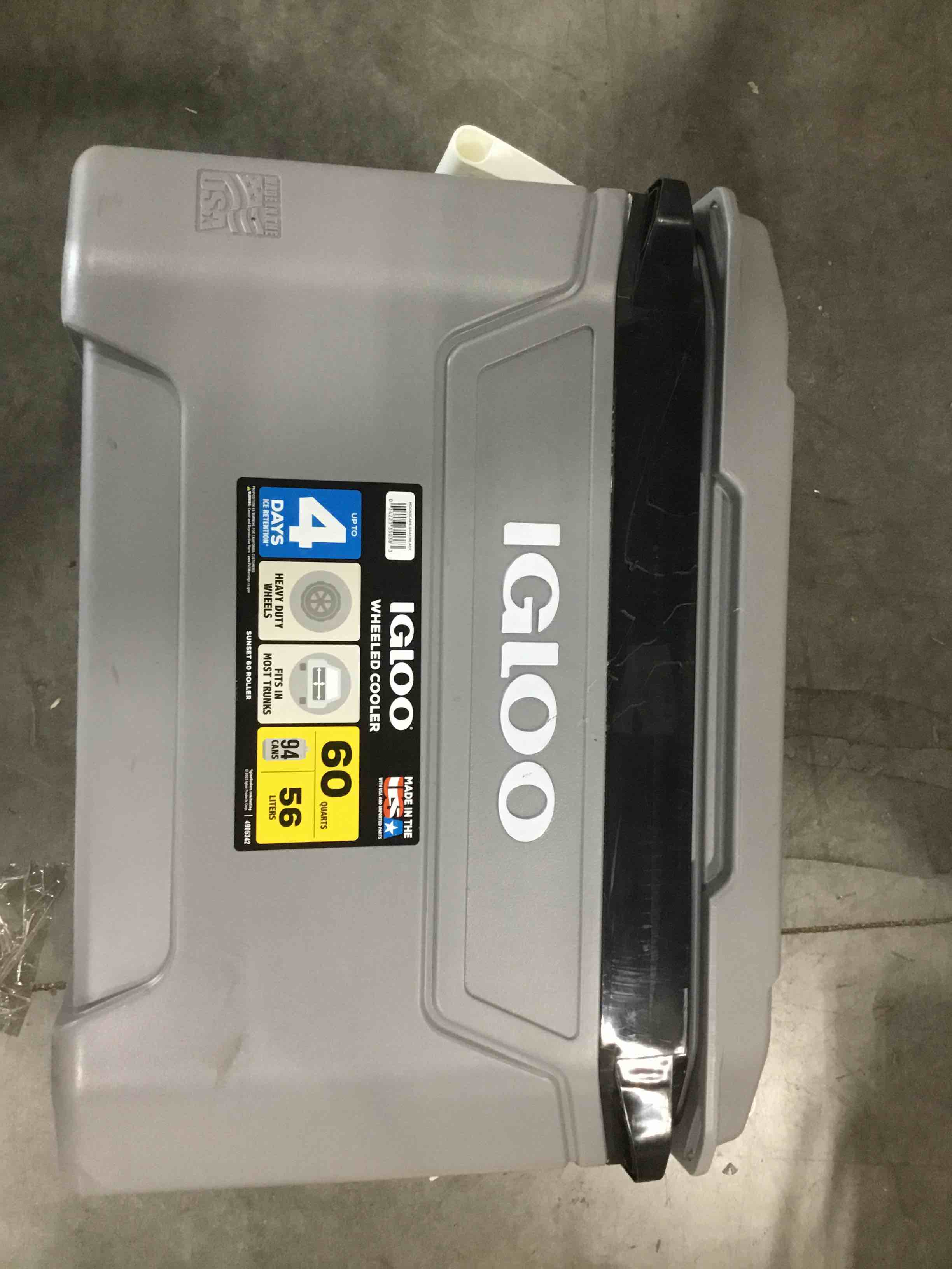 IGLOO Wheeled Cooler