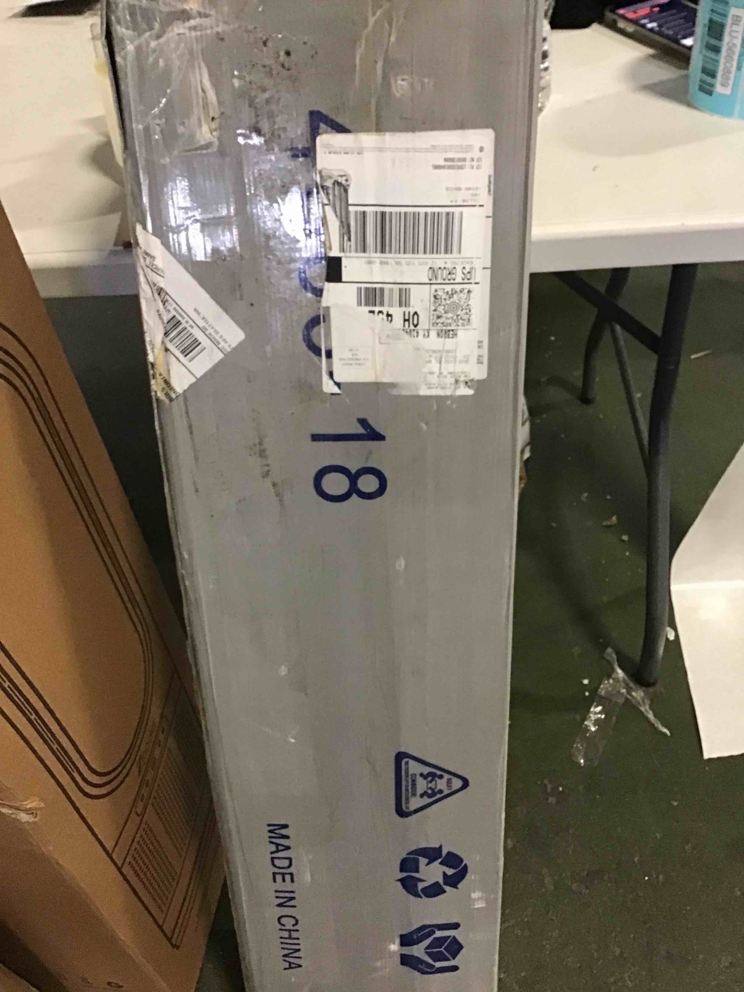https://s3.amazonaws.com/lotting-images-prod/bidfta/BLU5660886_1696526796098.jpeg