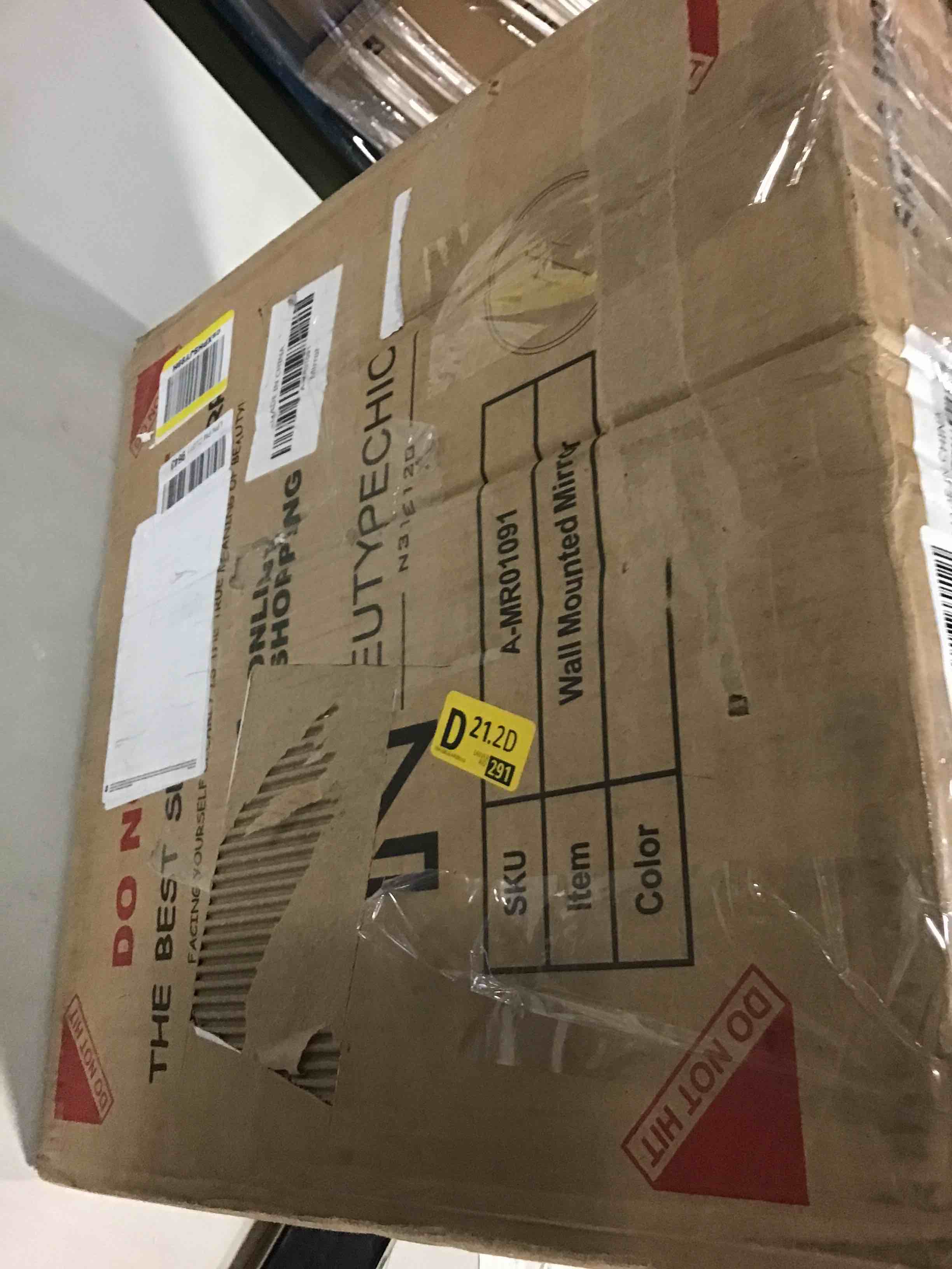 https://s3.amazonaws.com/lotting-images-prod/bidfta/BLU5660908_1696535178473.jpeg