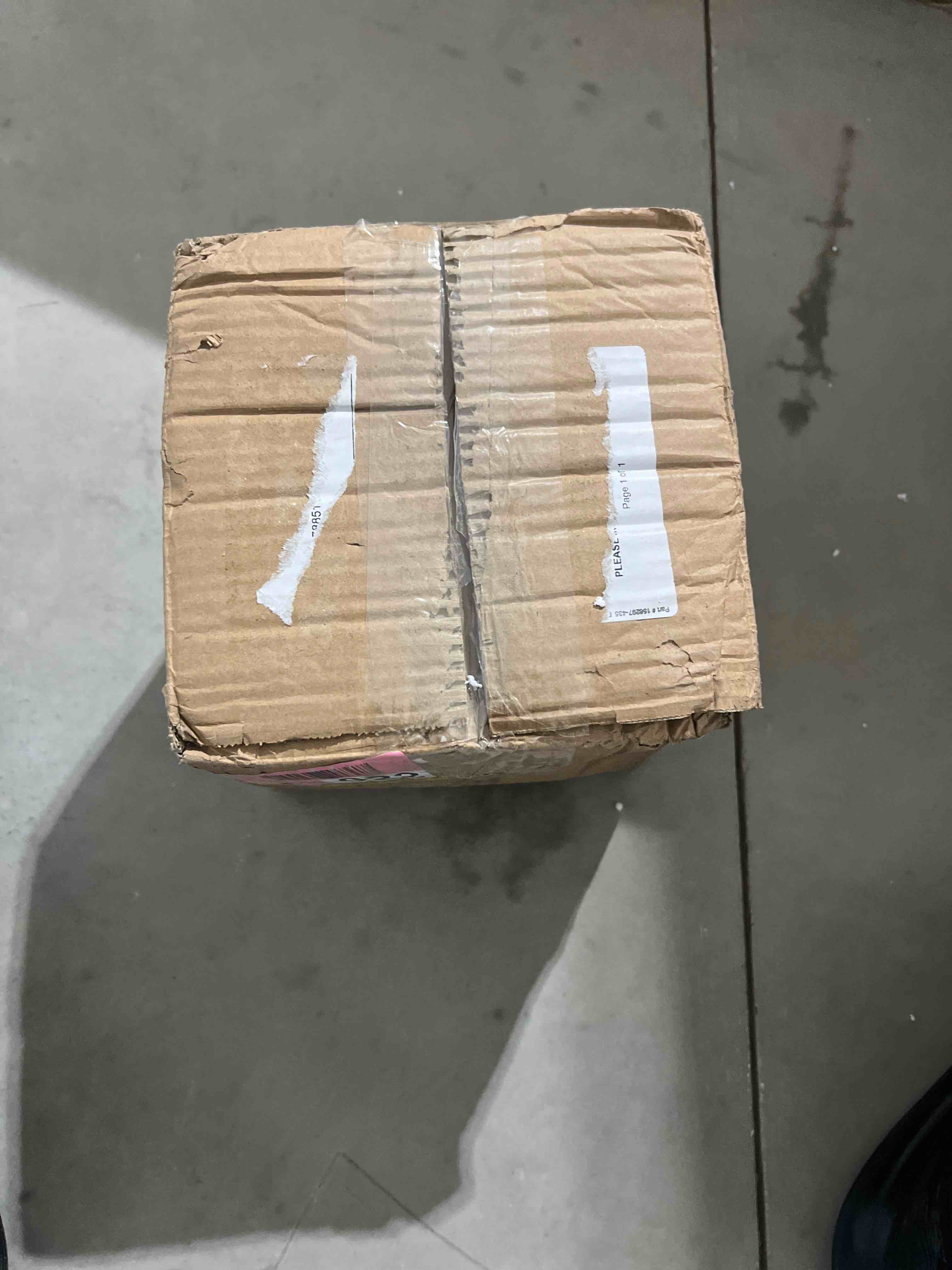 https://s3.amazonaws.com/lotting-images-prod/bidfta/BLU5661761_1703197901997.jpeg