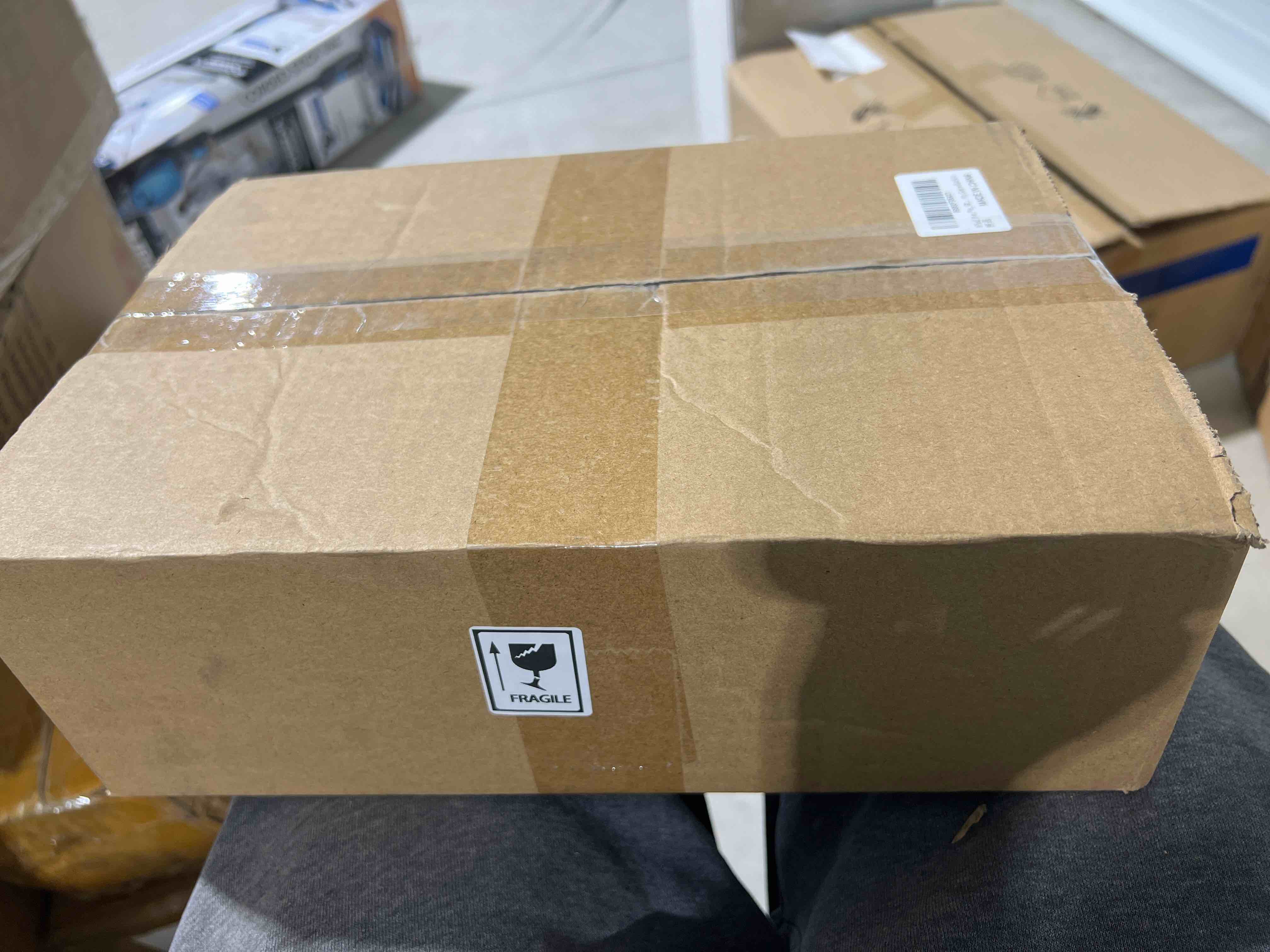 https://s3.amazonaws.com/lotting-images-prod/bidfta/BLU5661766_1703201609616.jpeg