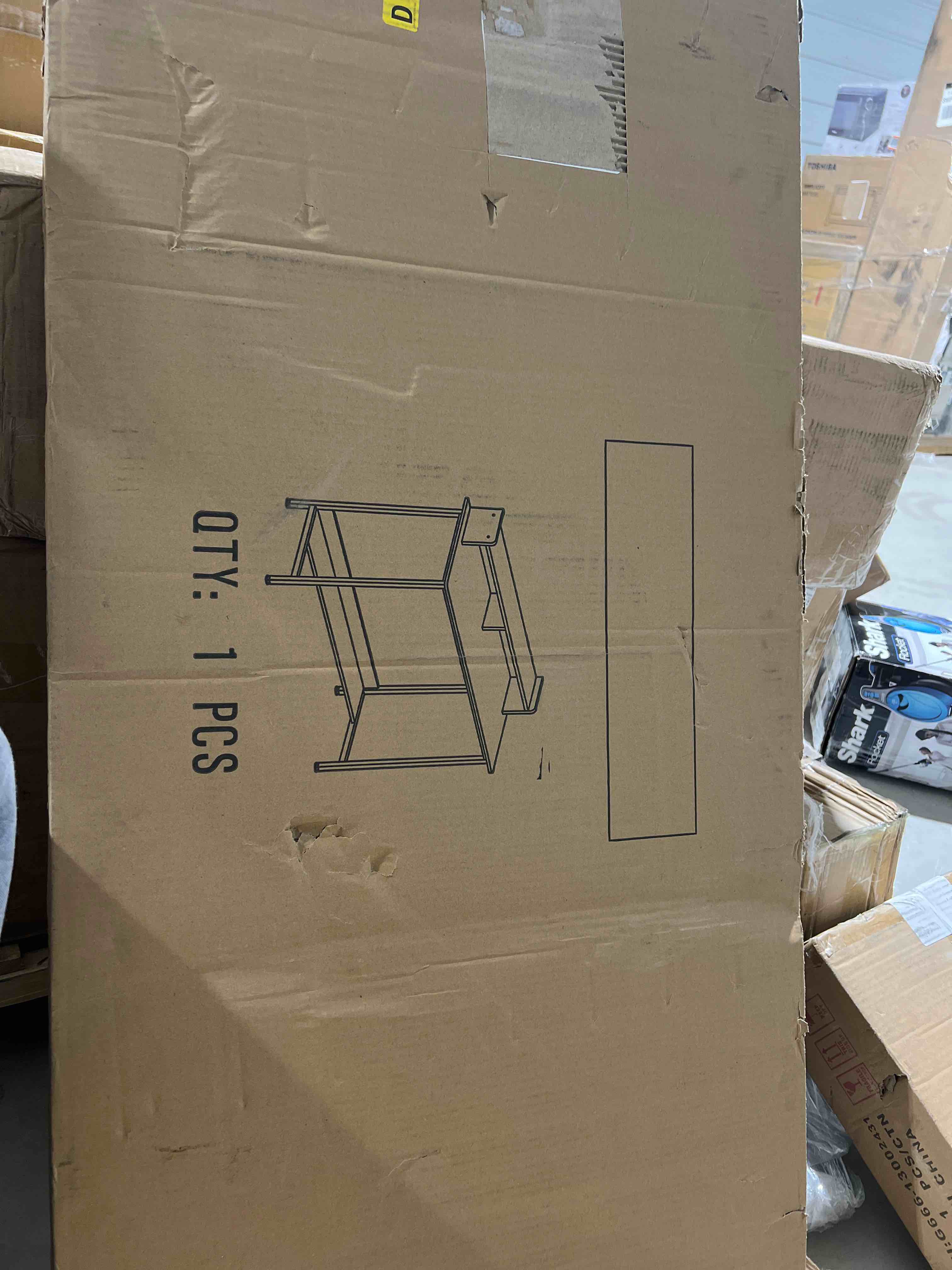 https://s3.amazonaws.com/lotting-images-prod/bidfta/BLU5661768_1703202829160.jpeg