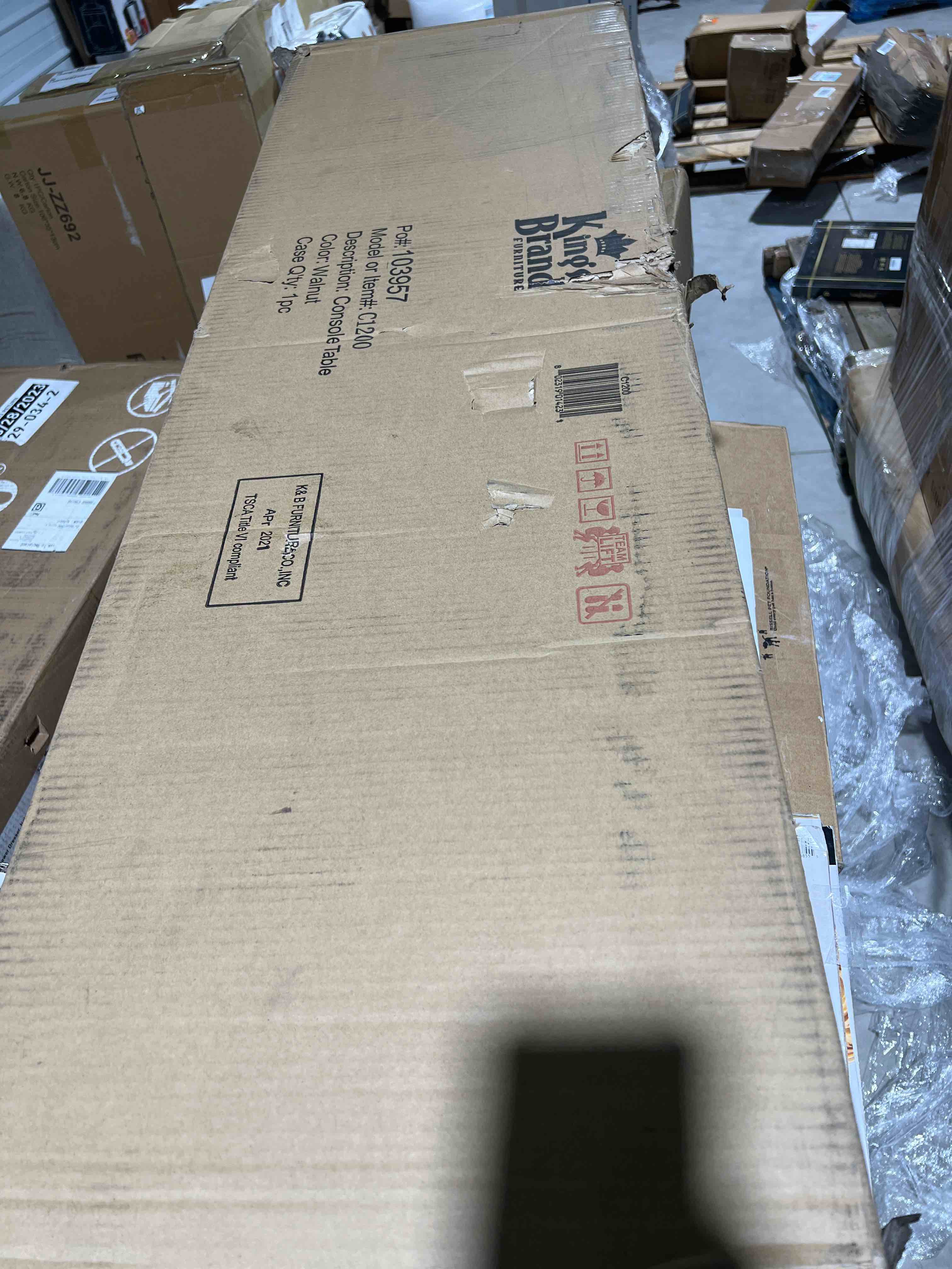 https://s3.amazonaws.com/lotting-images-prod/bidfta/BLU5661769_1703202946314.jpeg