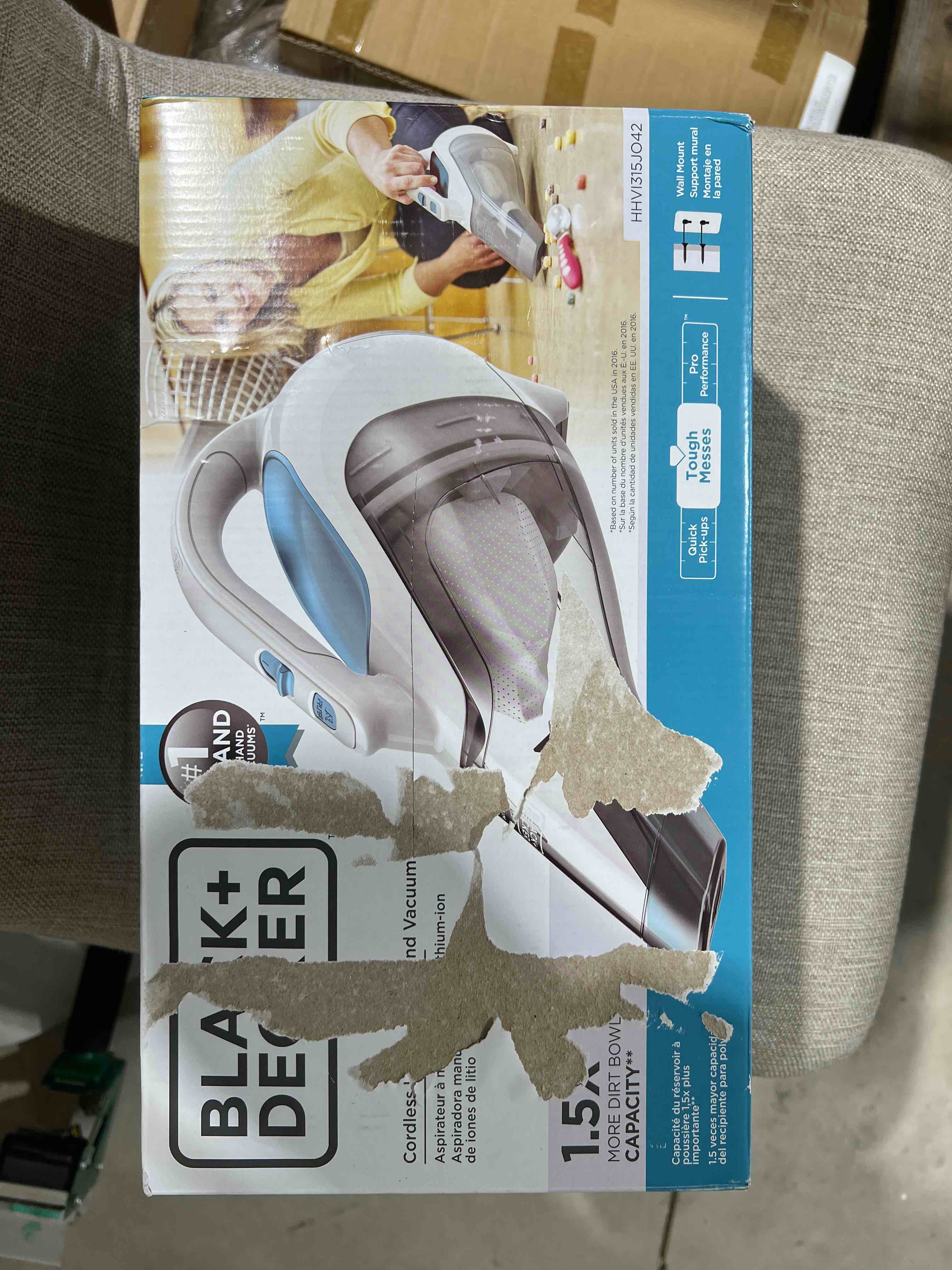 https://s3.amazonaws.com/lotting-images-prod/bidfta/BLU5661785_1703212154020.jpeg
