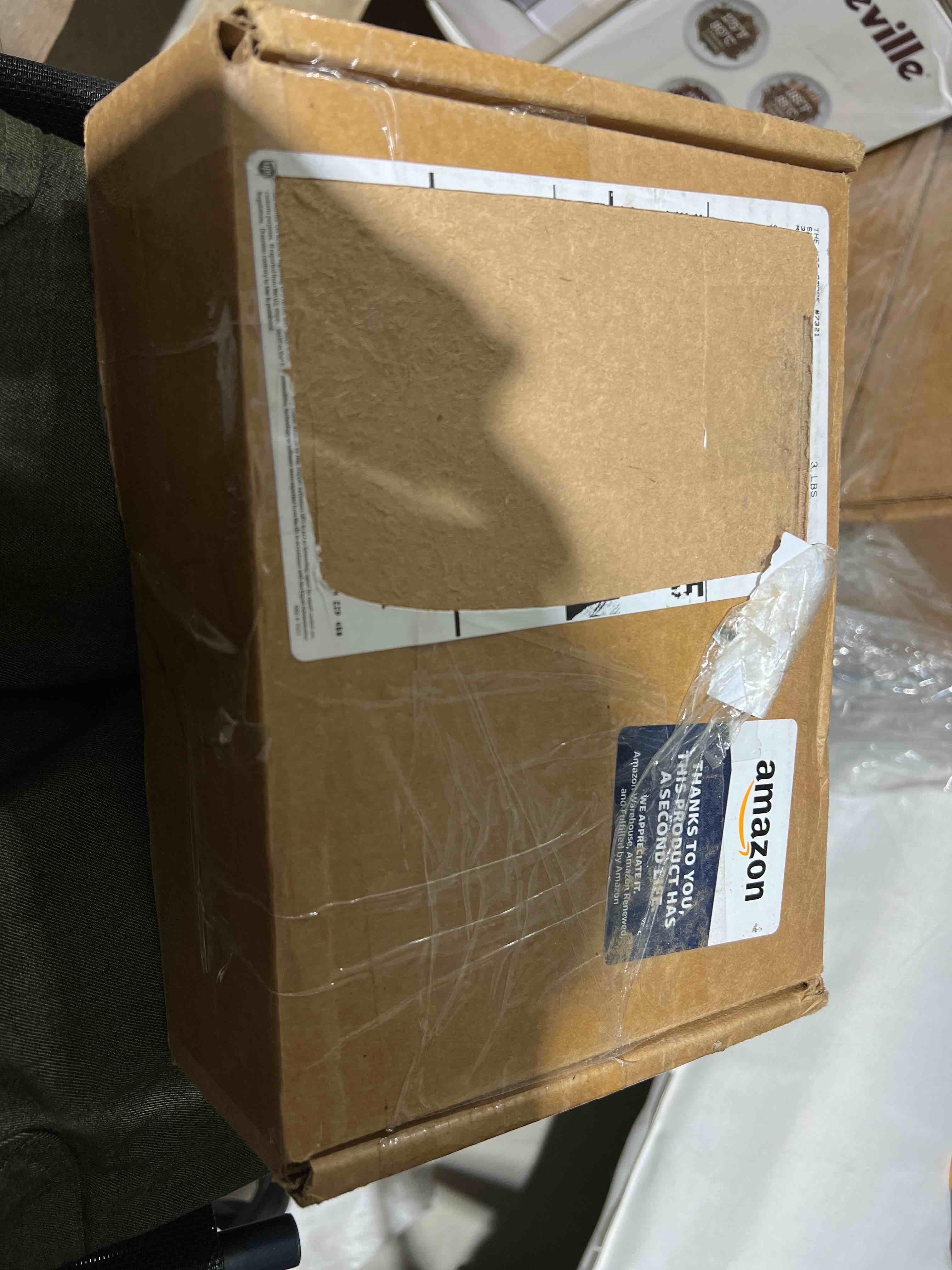 https://s3.amazonaws.com/lotting-images-prod/bidfta/BLU5662362_1706135798358.jpeg