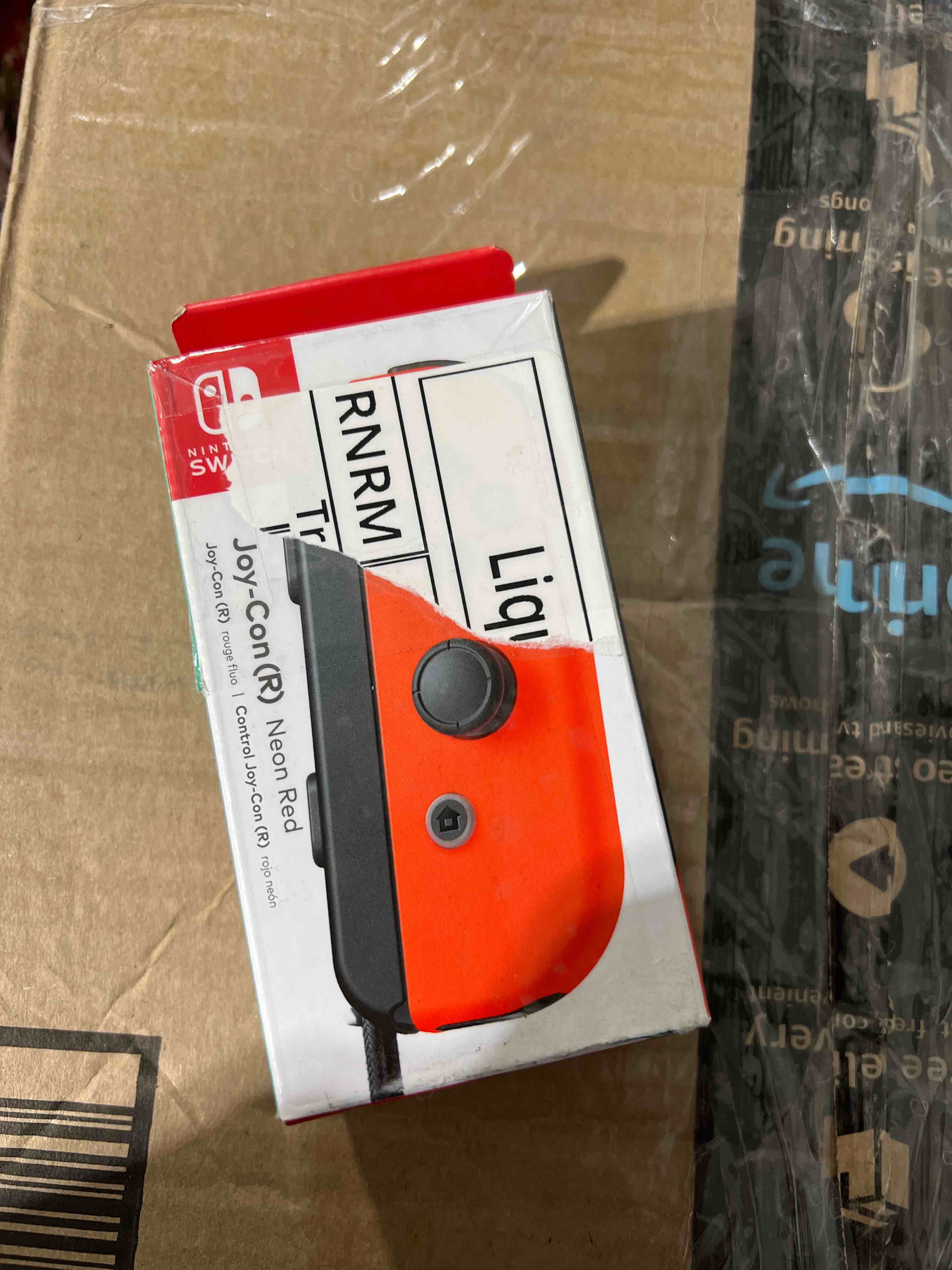 https://s3.amazonaws.com/lotting-images-prod/bidfta/BLU5662383_1706131806986.jpeg