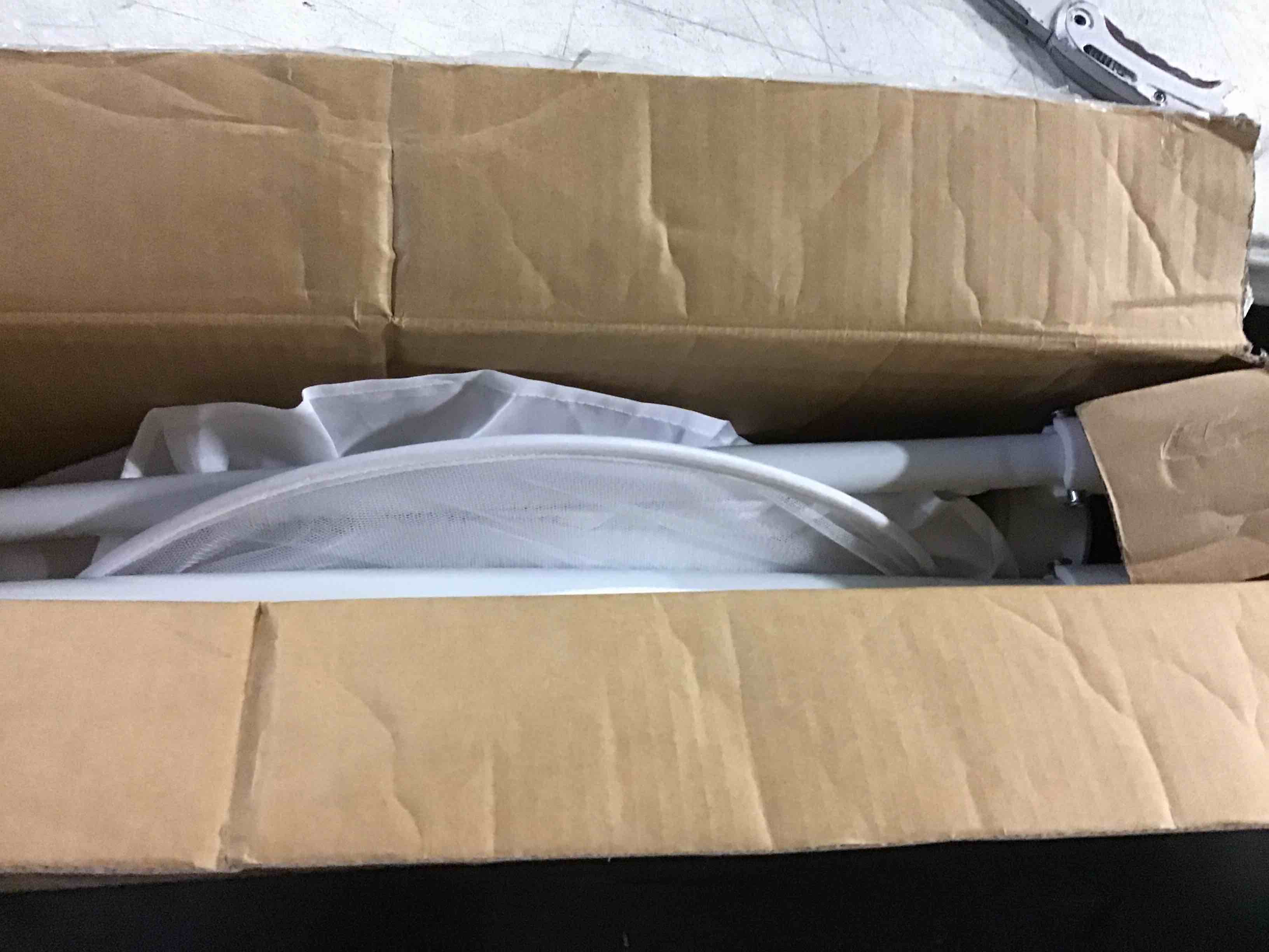 https://s3.amazonaws.com/lotting-images-prod/bidfta/BLU5663258_1695990202854.jpeg