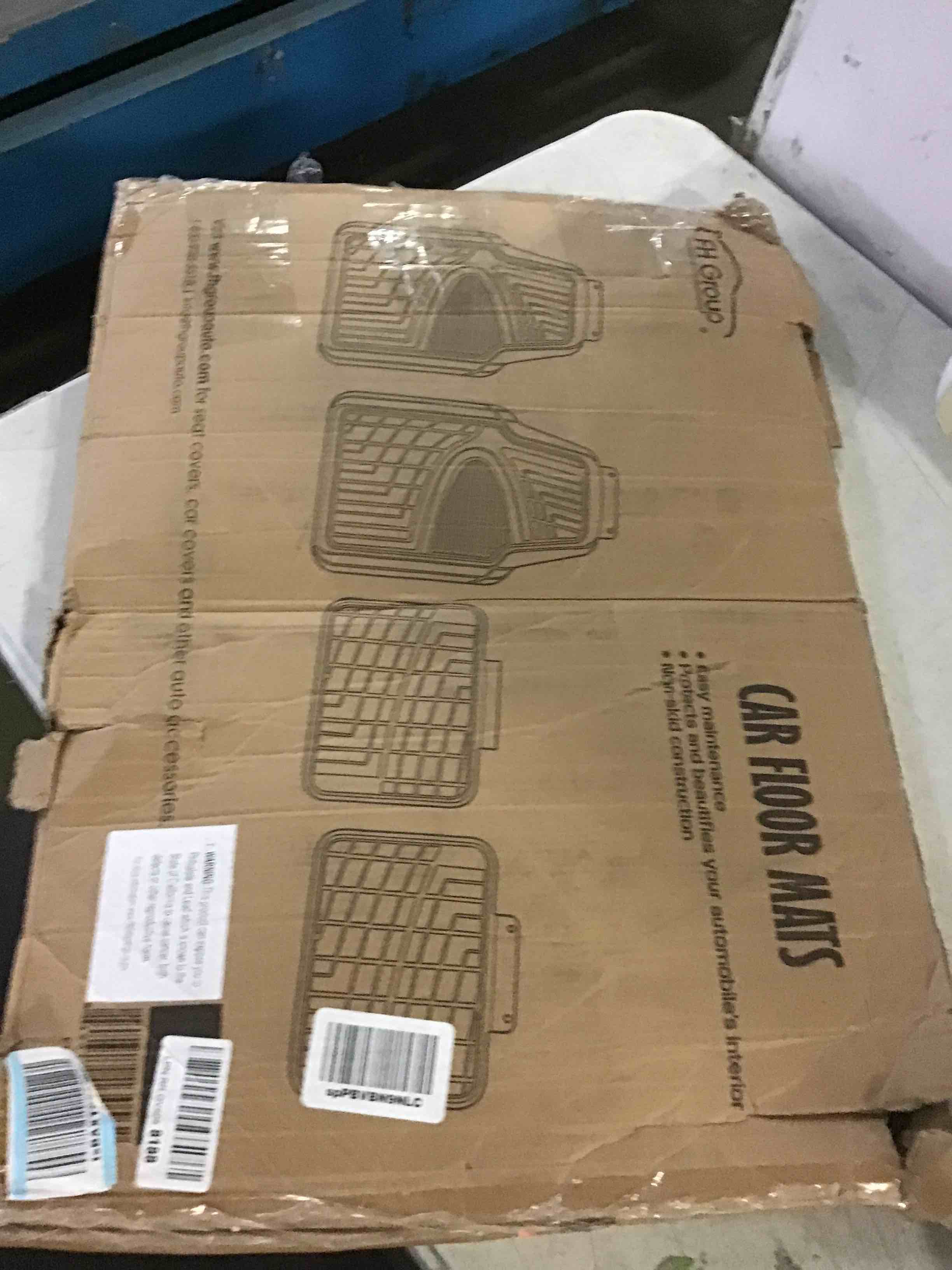 https://s3.amazonaws.com/lotting-images-prod/bidfta/BLU5663316_1696001440833.jpeg