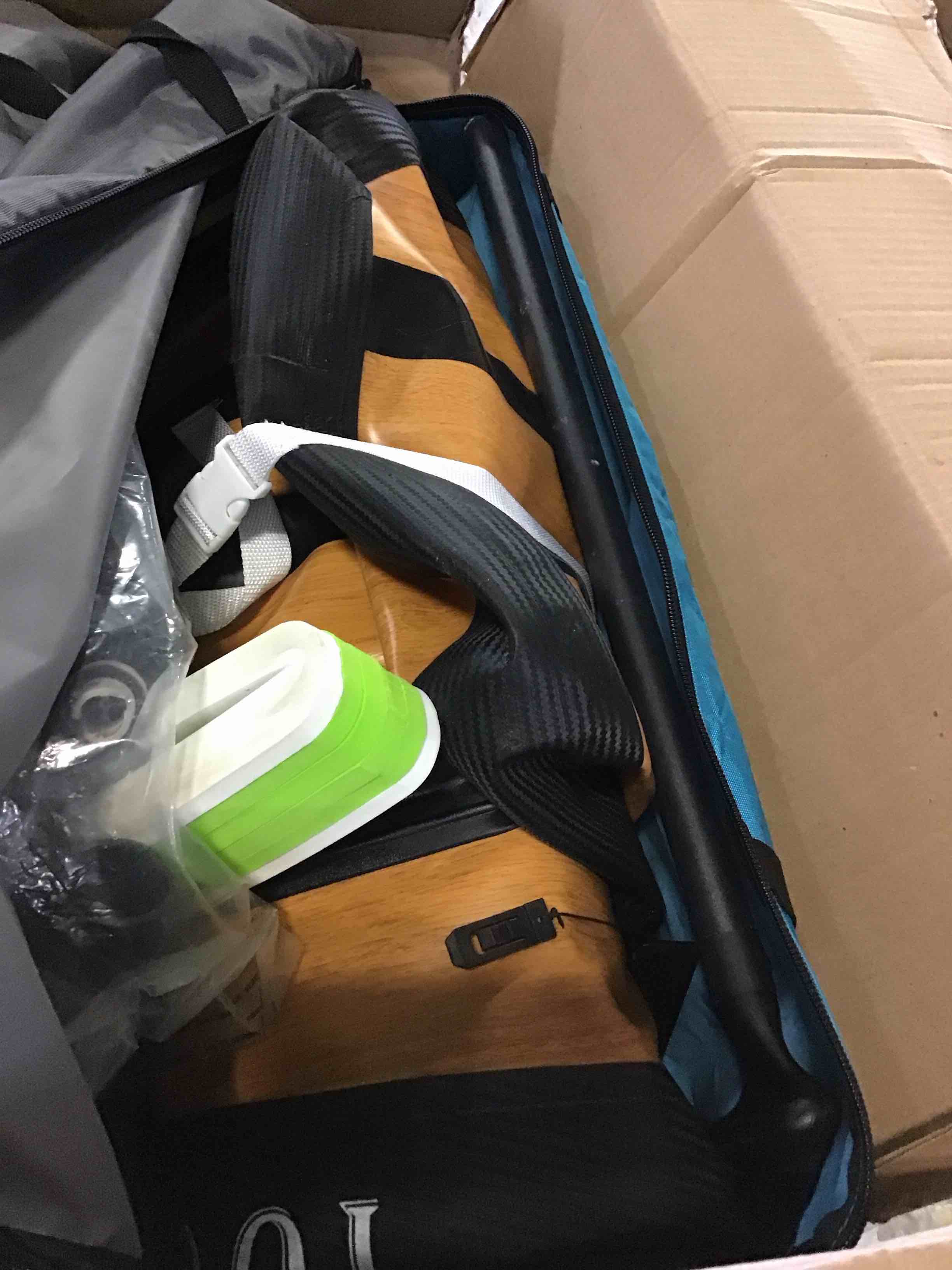 https://s3.amazonaws.com/lotting-images-prod/bidfta/BLU5664106_1696605312780.jpeg