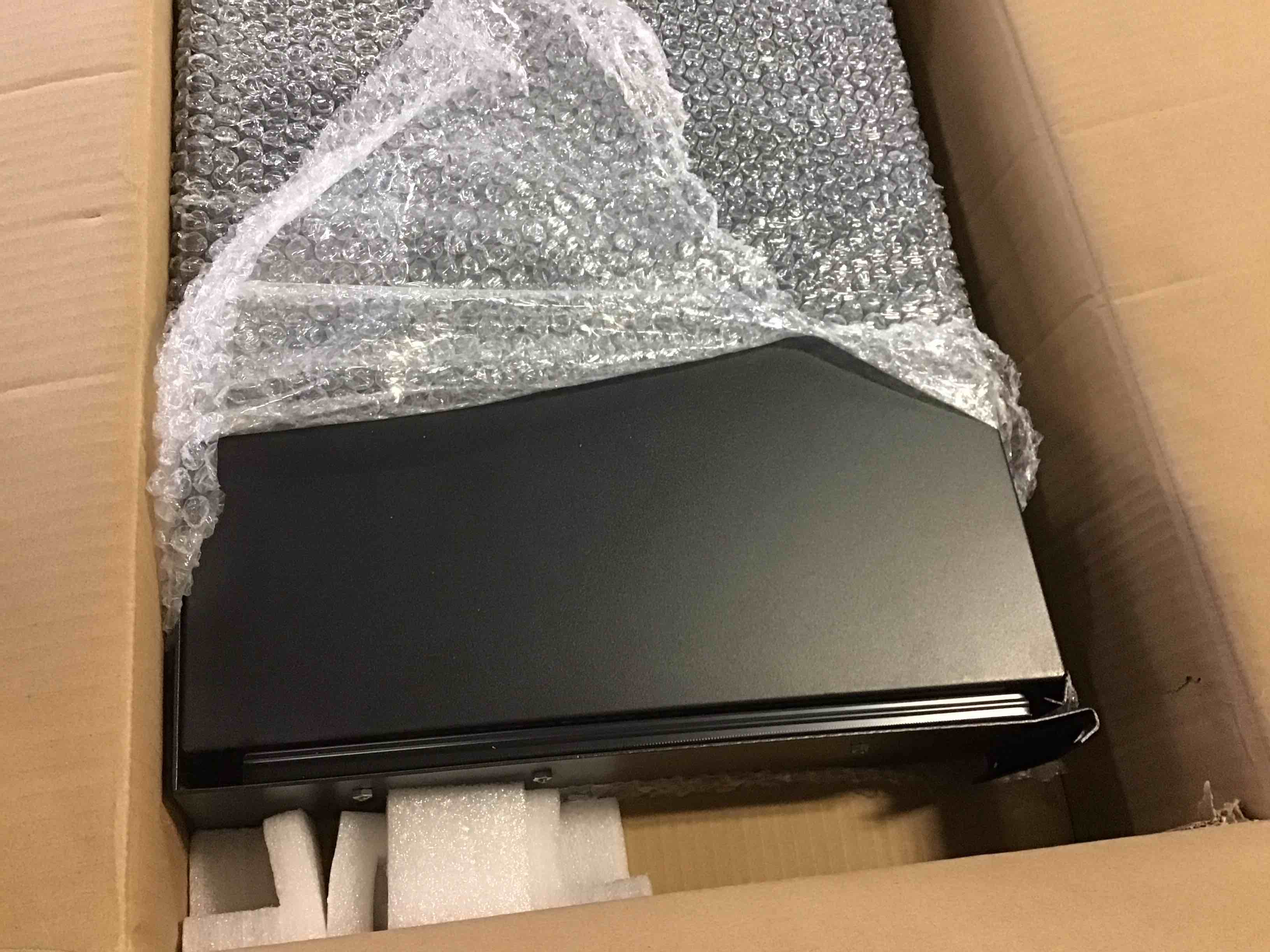 https://s3.amazonaws.com/lotting-images-prod/bidfta/BLU5664355_1696872418059.jpeg