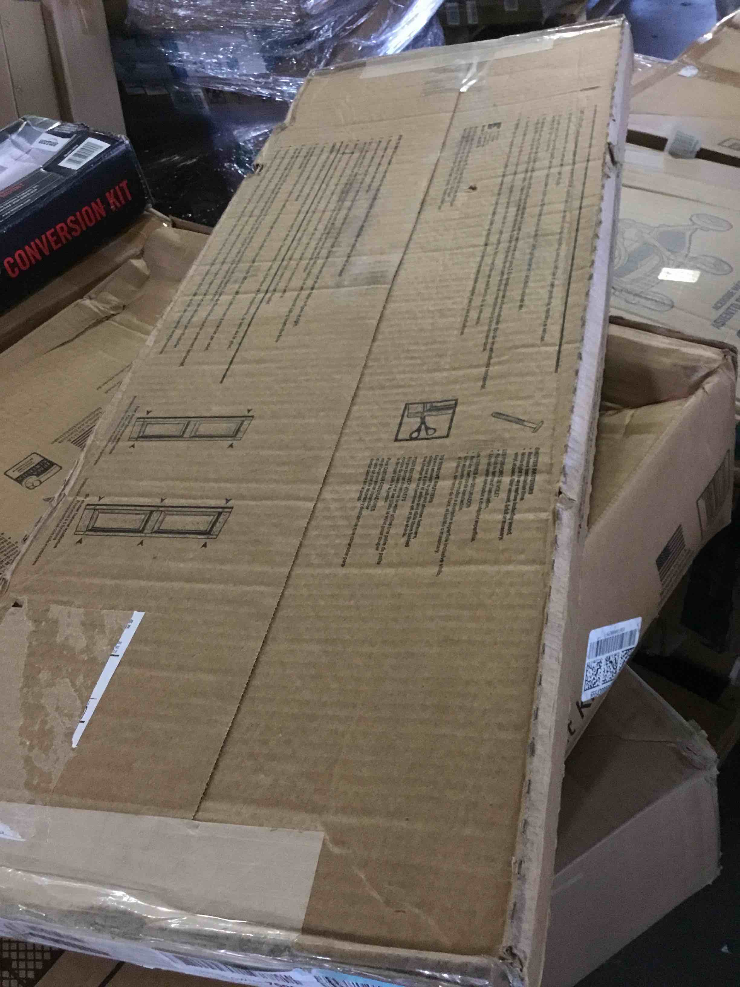 https://s3.amazonaws.com/lotting-images-prod/bidfta/BLU5664511_1695738827078.jpeg