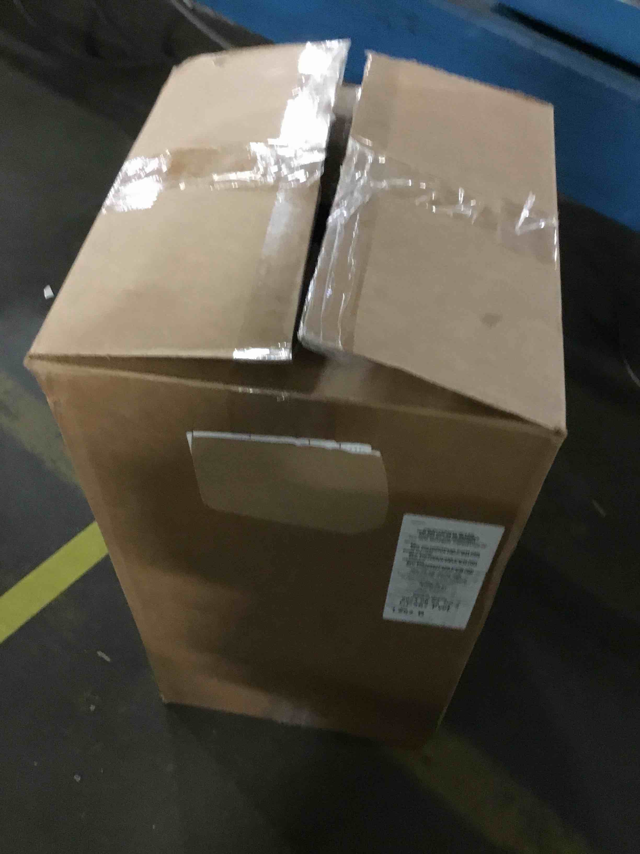 https://s3.amazonaws.com/lotting-images-prod/bidfta/BLU5664705_1695820153301.jpeg