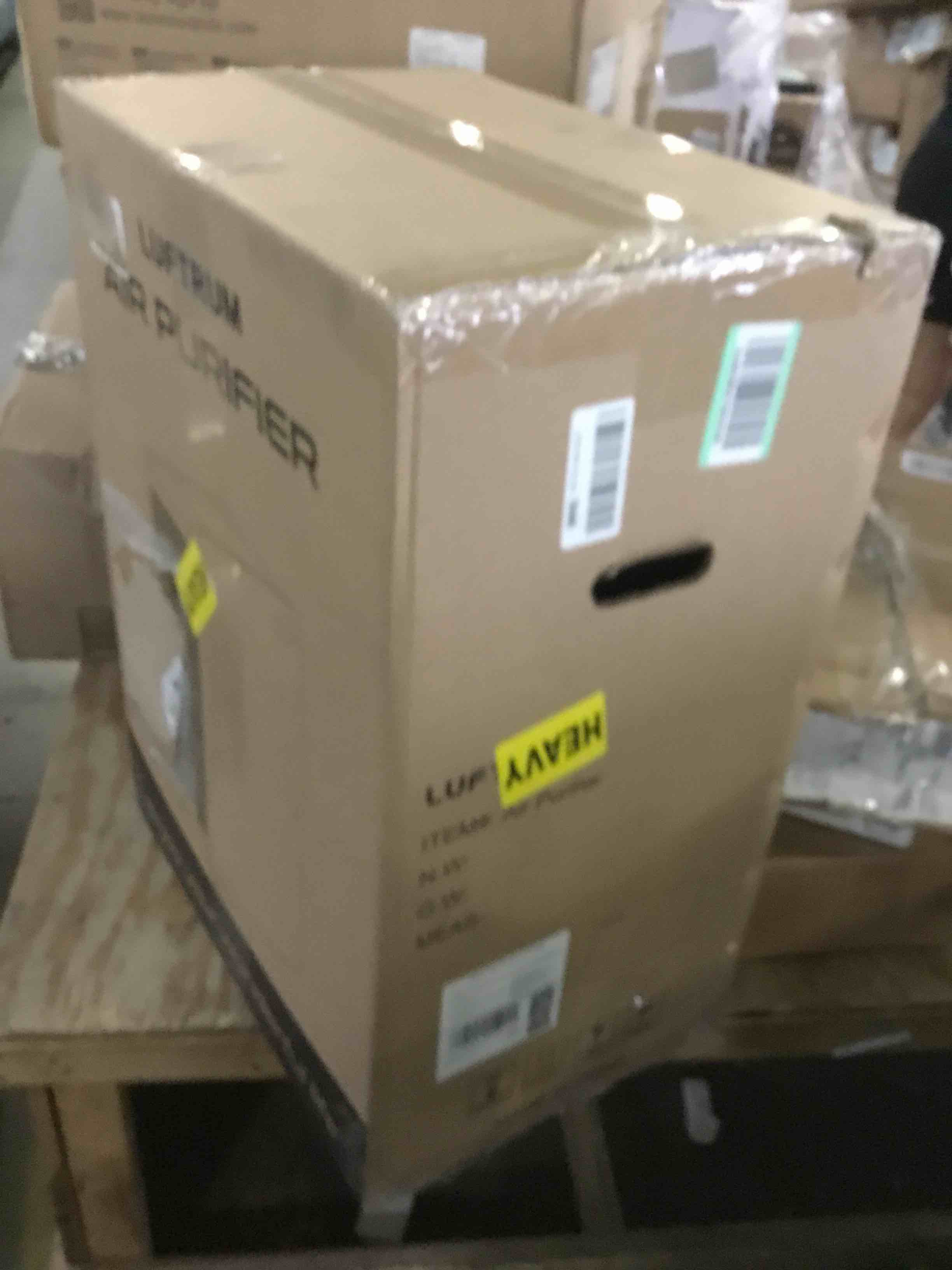 https://s3.amazonaws.com/lotting-images-prod/bidfta/BLU5665028_1695917064211.jpeg