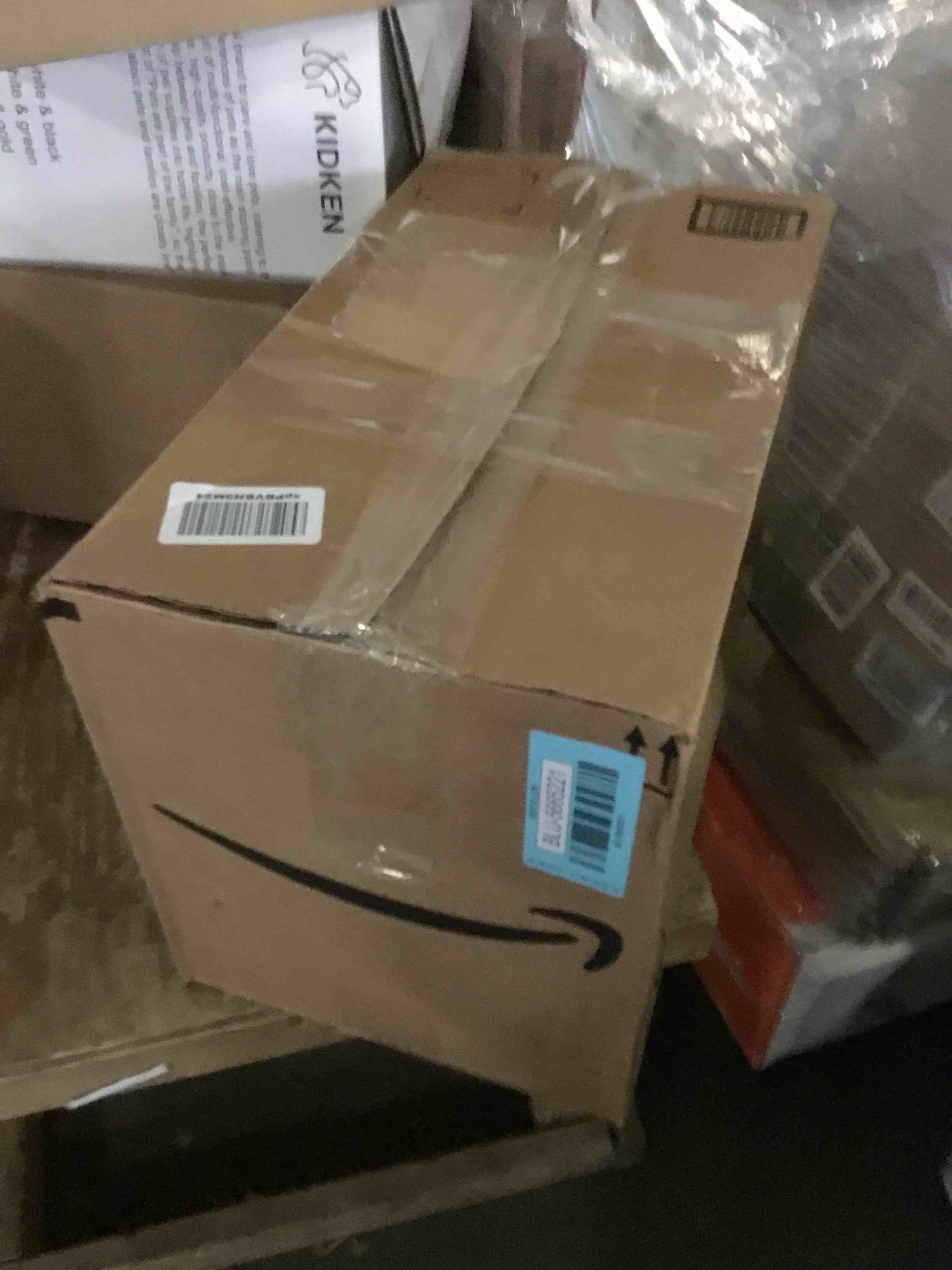 https://s3.amazonaws.com/lotting-images-prod/bidfta/BLU5665221_1695994574812.jpeg