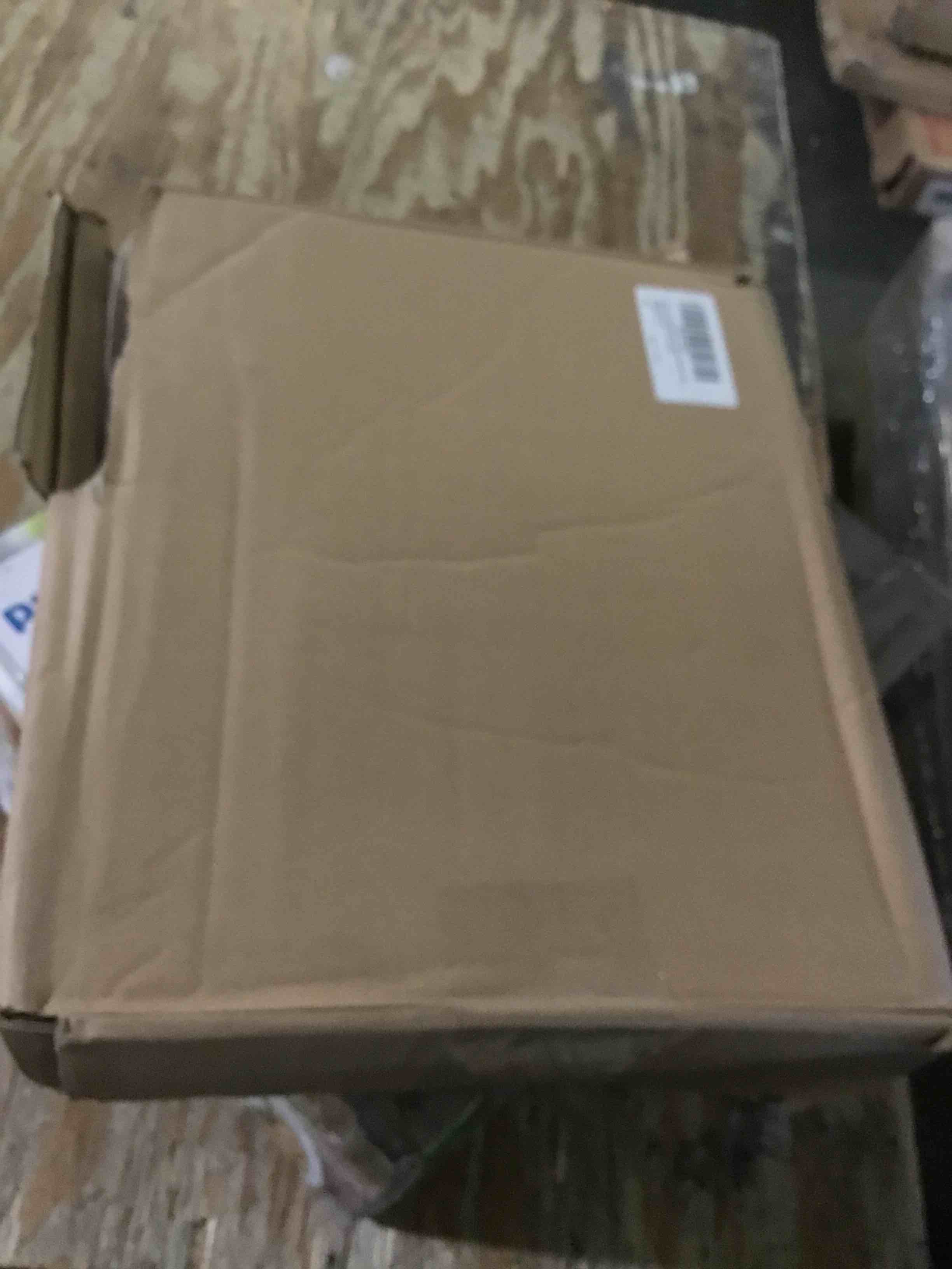 https://s3.amazonaws.com/lotting-images-prod/bidfta/BLU5665736_1696348512880.jpeg