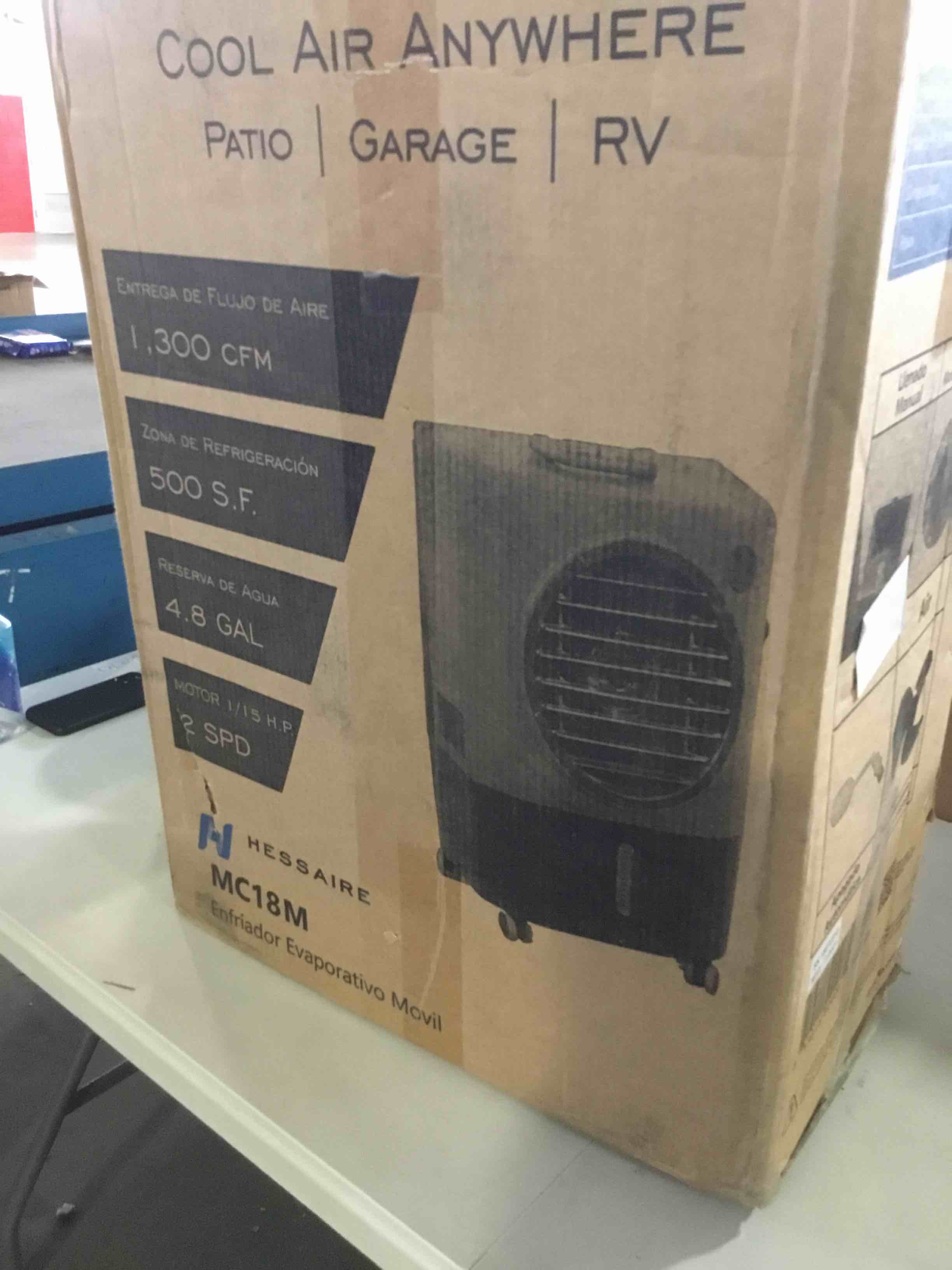 https://s3.amazonaws.com/lotting-images-prod/bidfta/BLU5666390_1695920830934.jpeg
