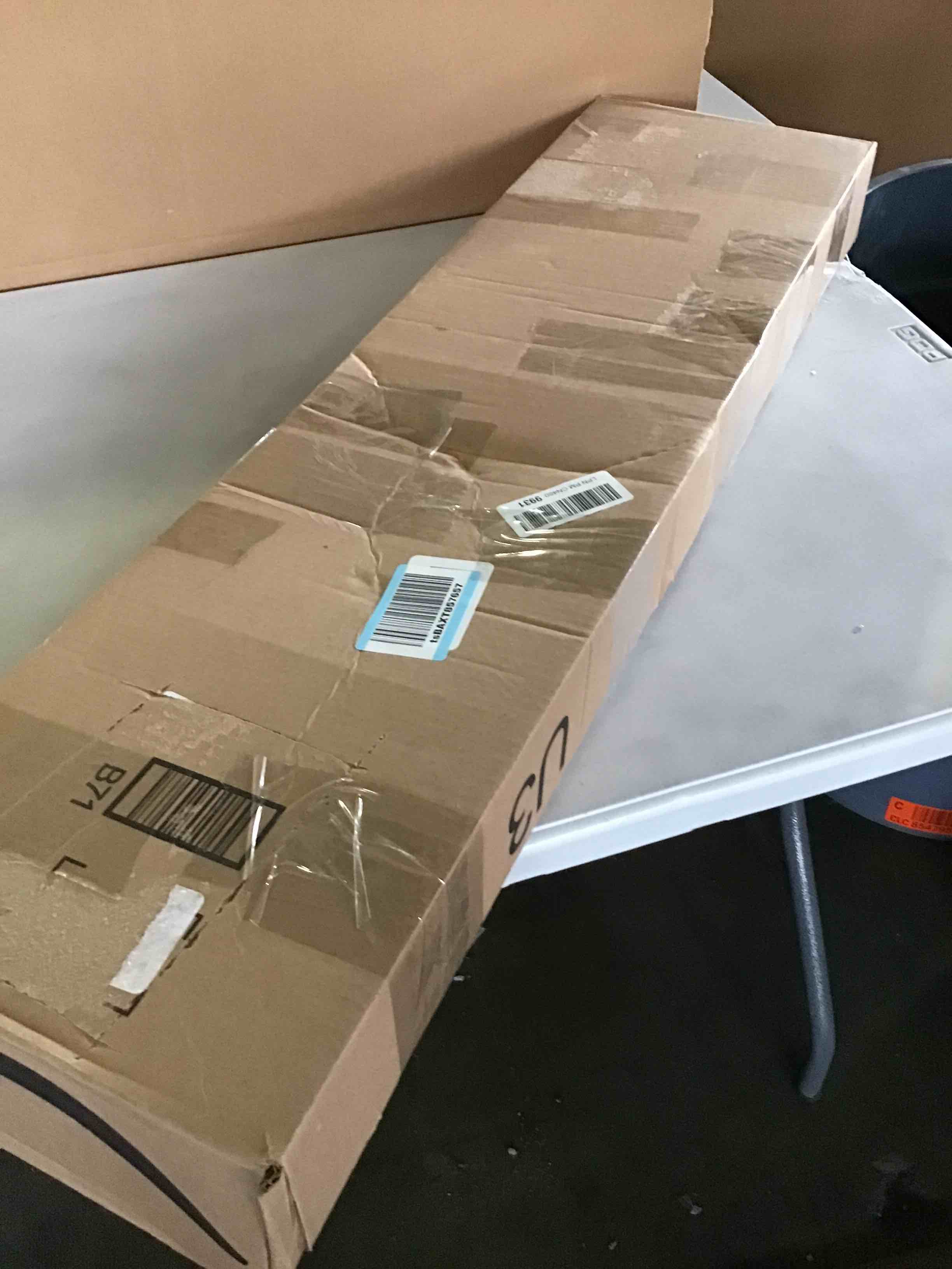 https://s3.amazonaws.com/lotting-images-prod/bidfta/BLU5667129_1697469873350.jpeg
