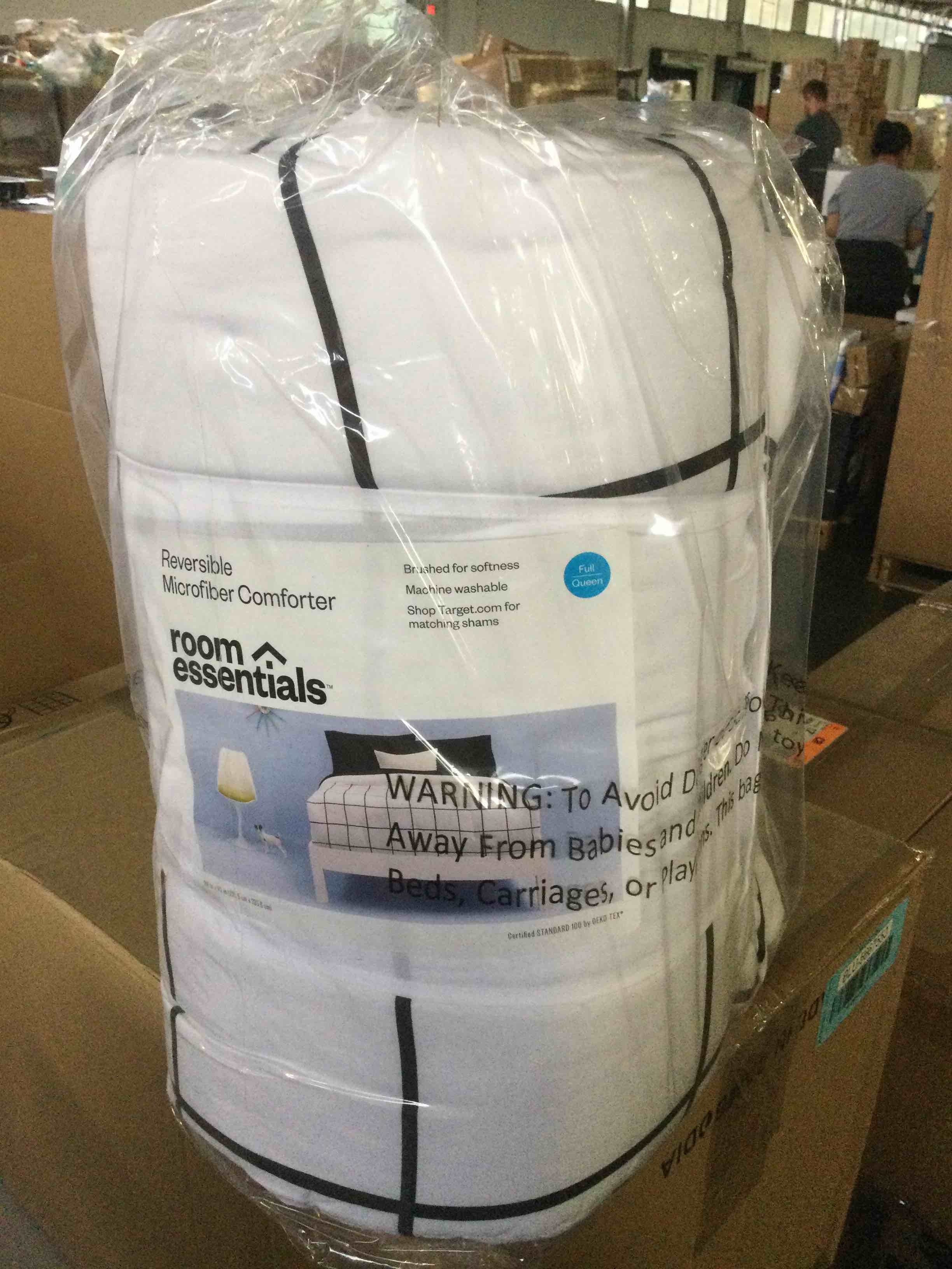 https://s3.amazonaws.com/lotting-images-prod/bidfta/BLU5667556_1695826926211.jpeg