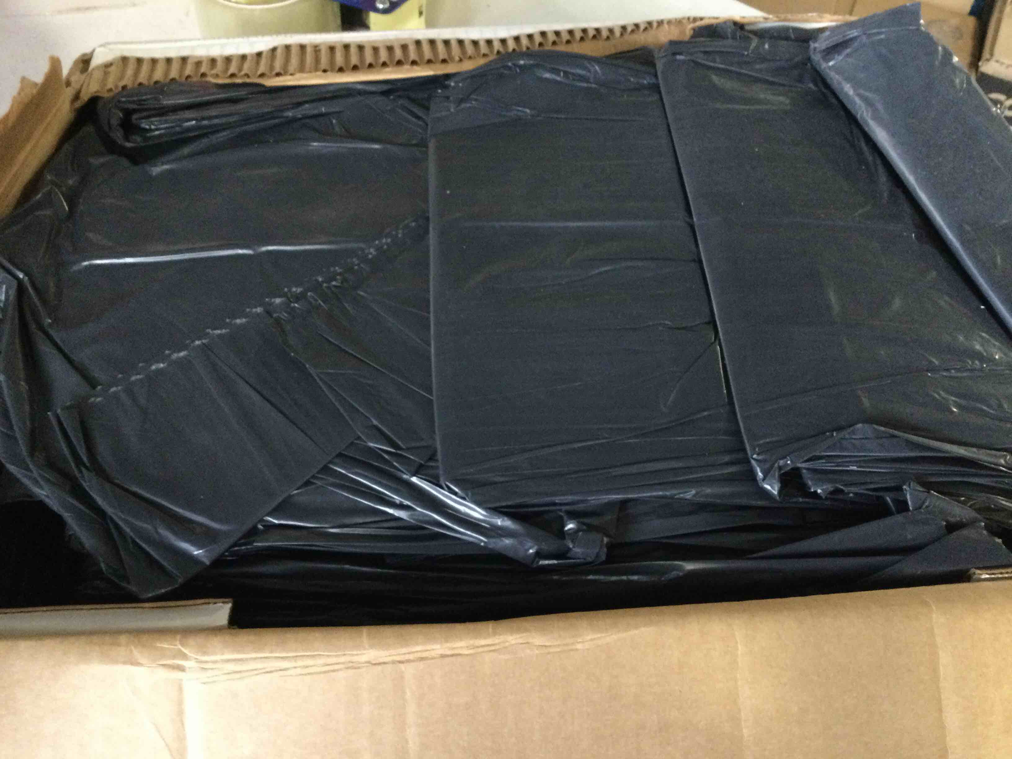 https://s3.amazonaws.com/lotting-images-prod/bidfta/BLU5667905_1695914698798.jpeg