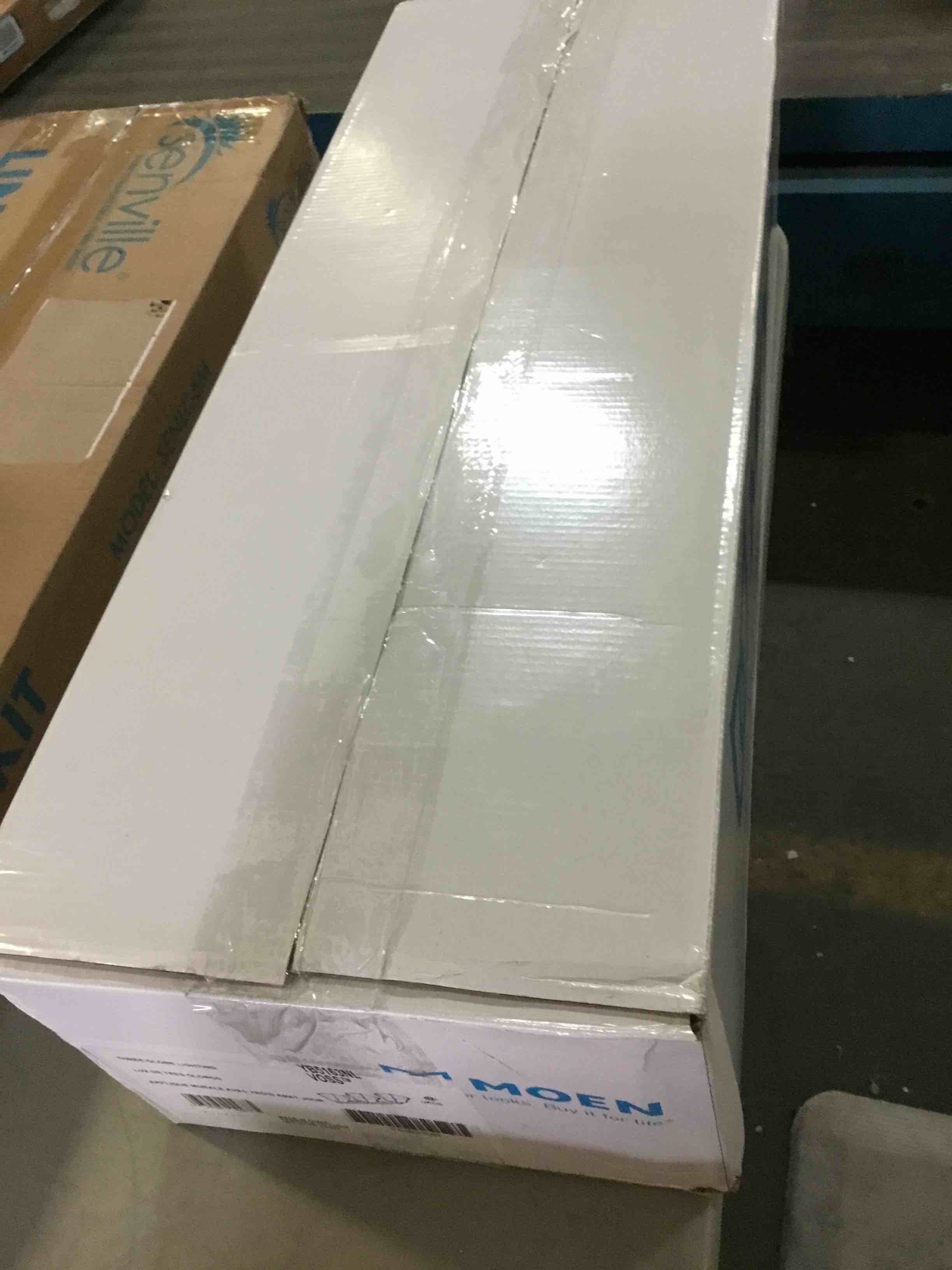 https://s3.amazonaws.com/lotting-images-prod/bidfta/BLU5670569_1695754040303.jpeg