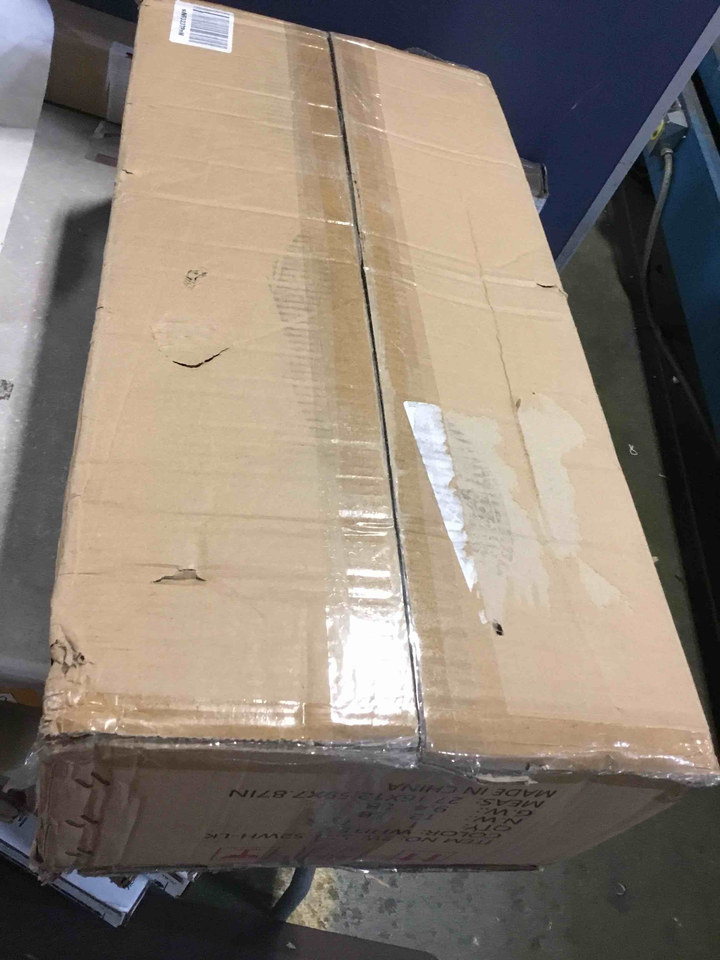 https://s3.amazonaws.com/lotting-images-prod/bidfta/BLU5670944_1695908990421.jpeg