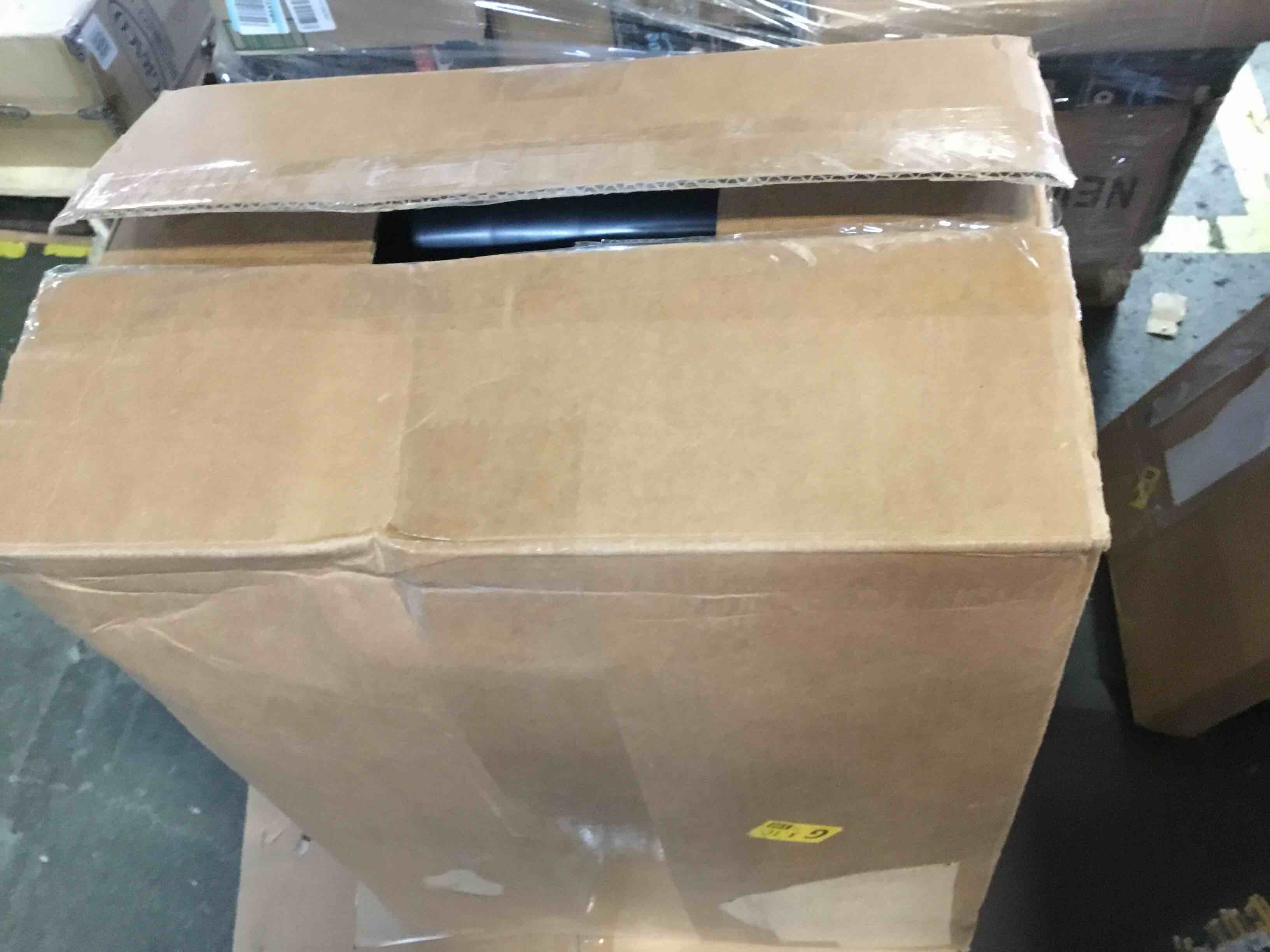https://s3.amazonaws.com/lotting-images-prod/bidfta/BLU5670967_1695912573899.jpeg