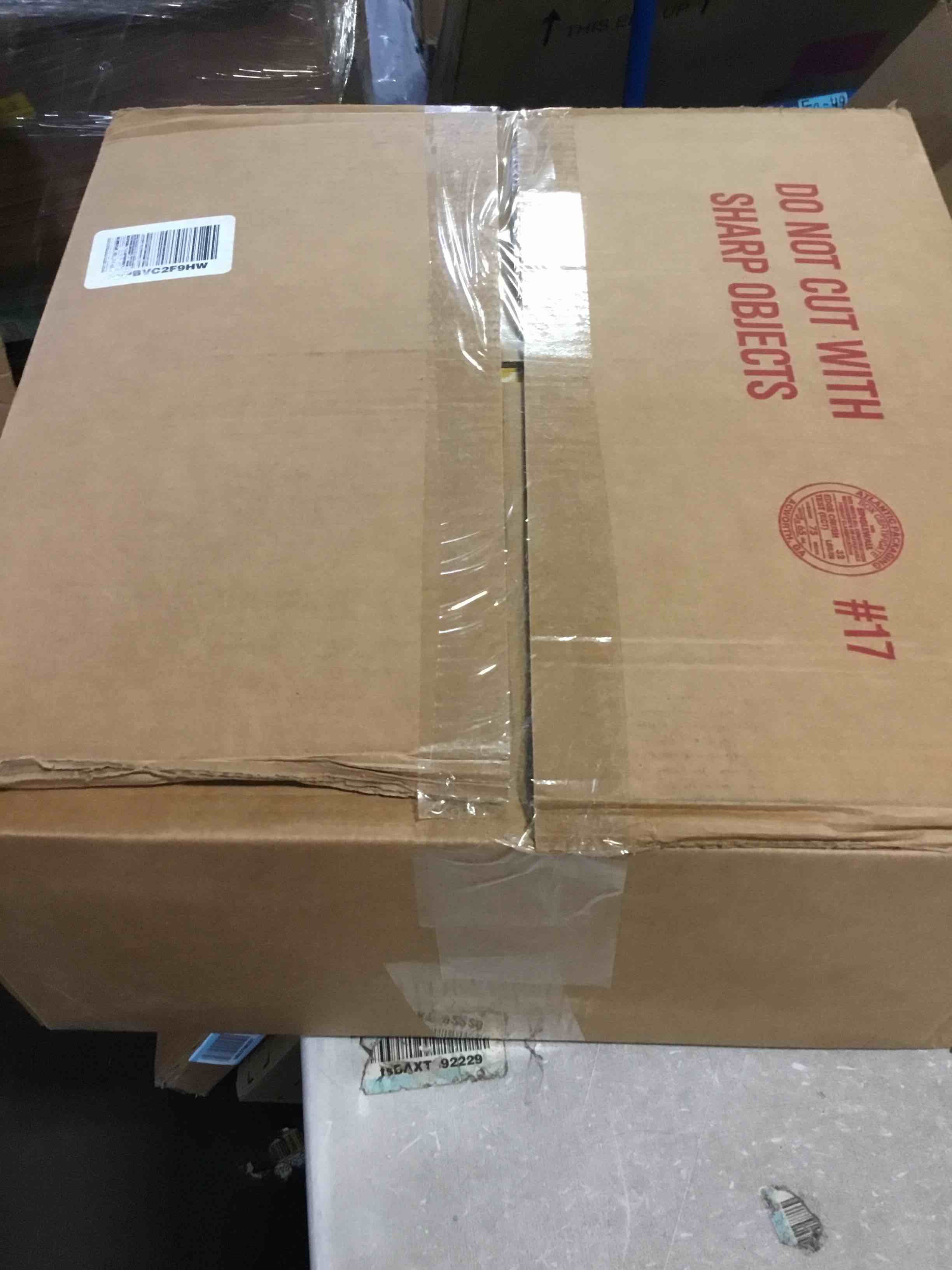 https://s3.amazonaws.com/lotting-images-prod/bidfta/BLU5671090_1695930405863.jpeg