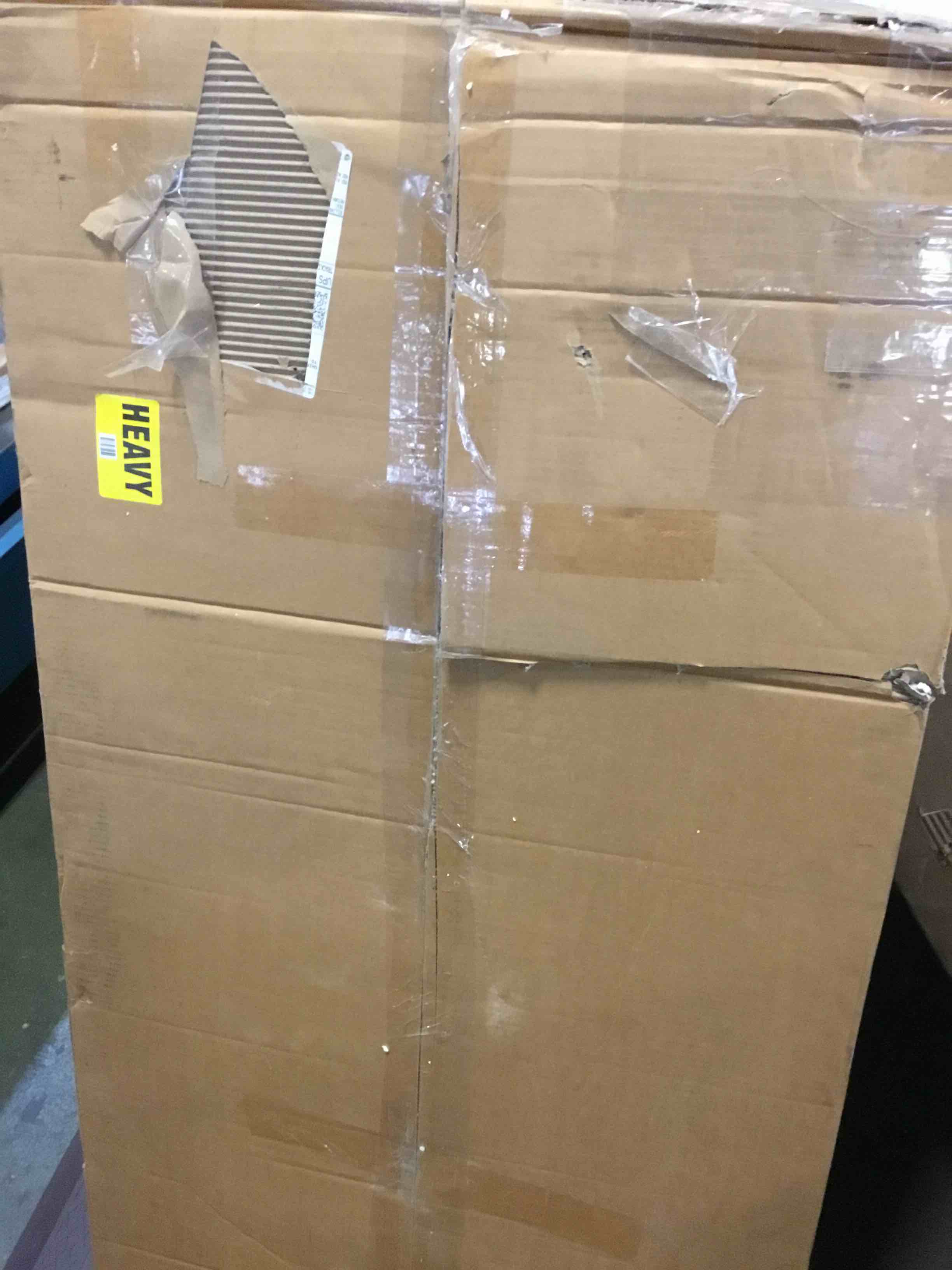 https://s3.amazonaws.com/lotting-images-prod/bidfta/BLU5671208_1695998103619.jpeg