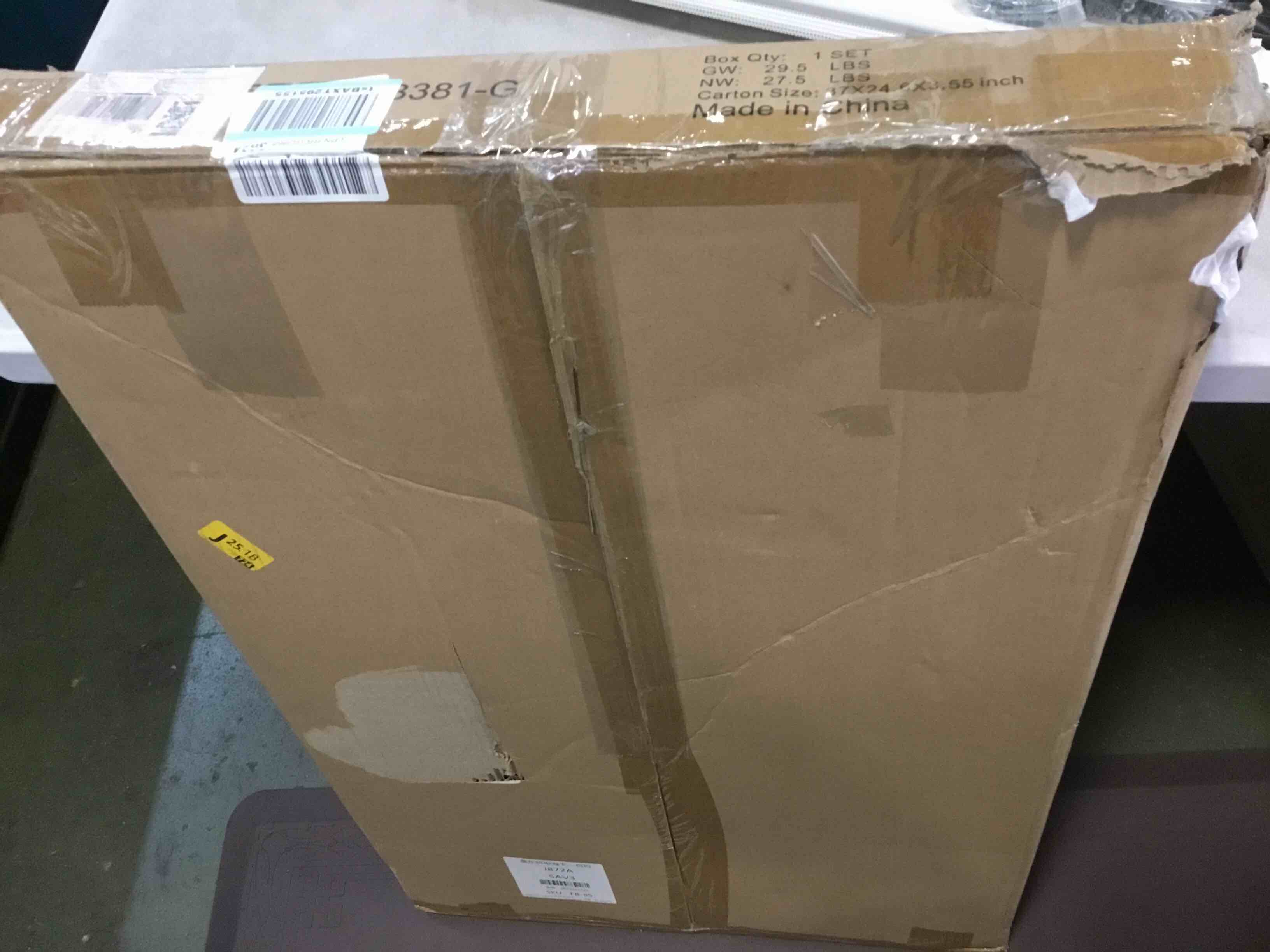 https://s3.amazonaws.com/lotting-images-prod/bidfta/BLU5671221_1695999584809.jpeg