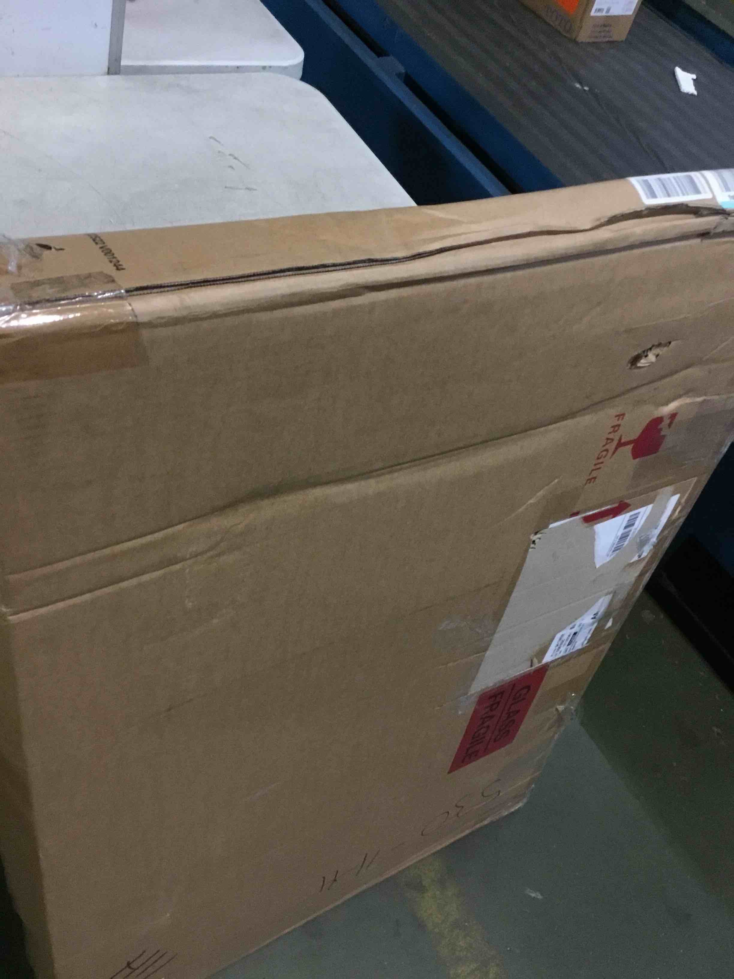 https://s3.amazonaws.com/lotting-images-prod/bidfta/BLU5671336_1696244490940.jpeg