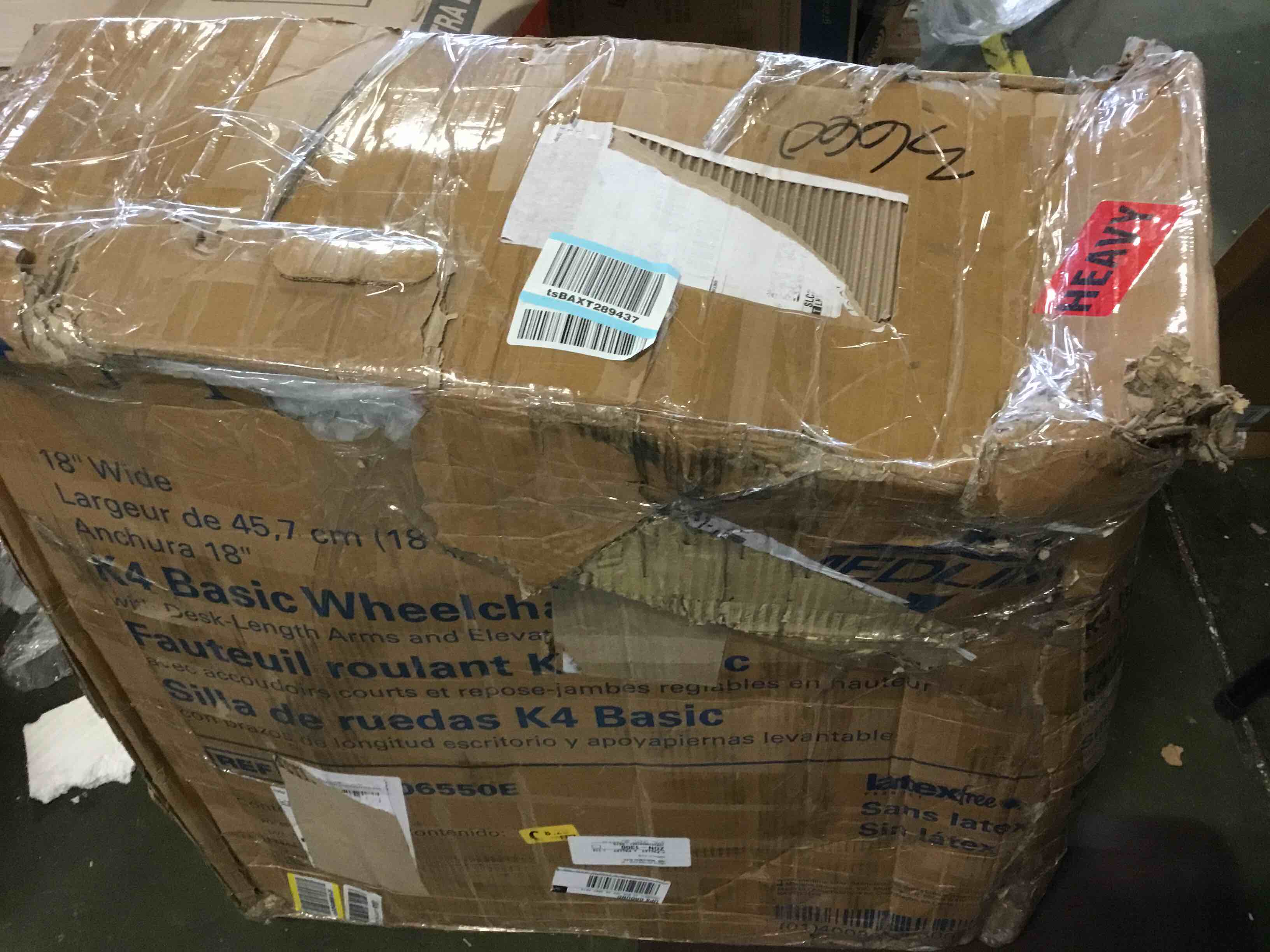https://s3.amazonaws.com/lotting-images-prod/bidfta/BLU5671389_1696252108256.jpeg