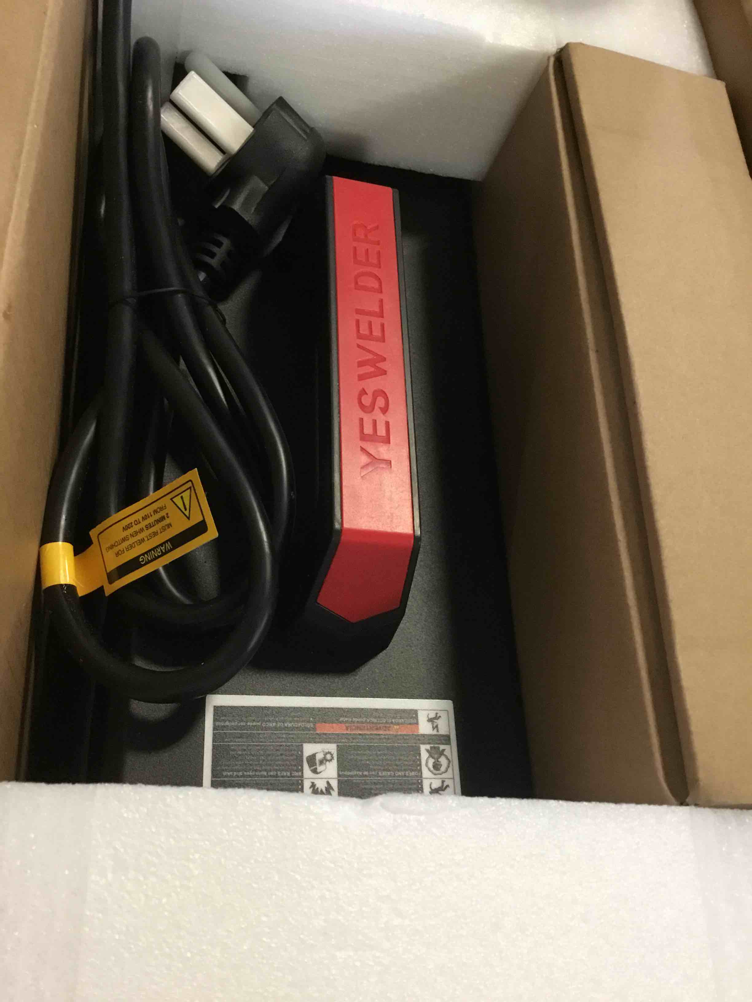https://s3.amazonaws.com/lotting-images-prod/bidfta/BLU5671679_1696349902519.jpeg