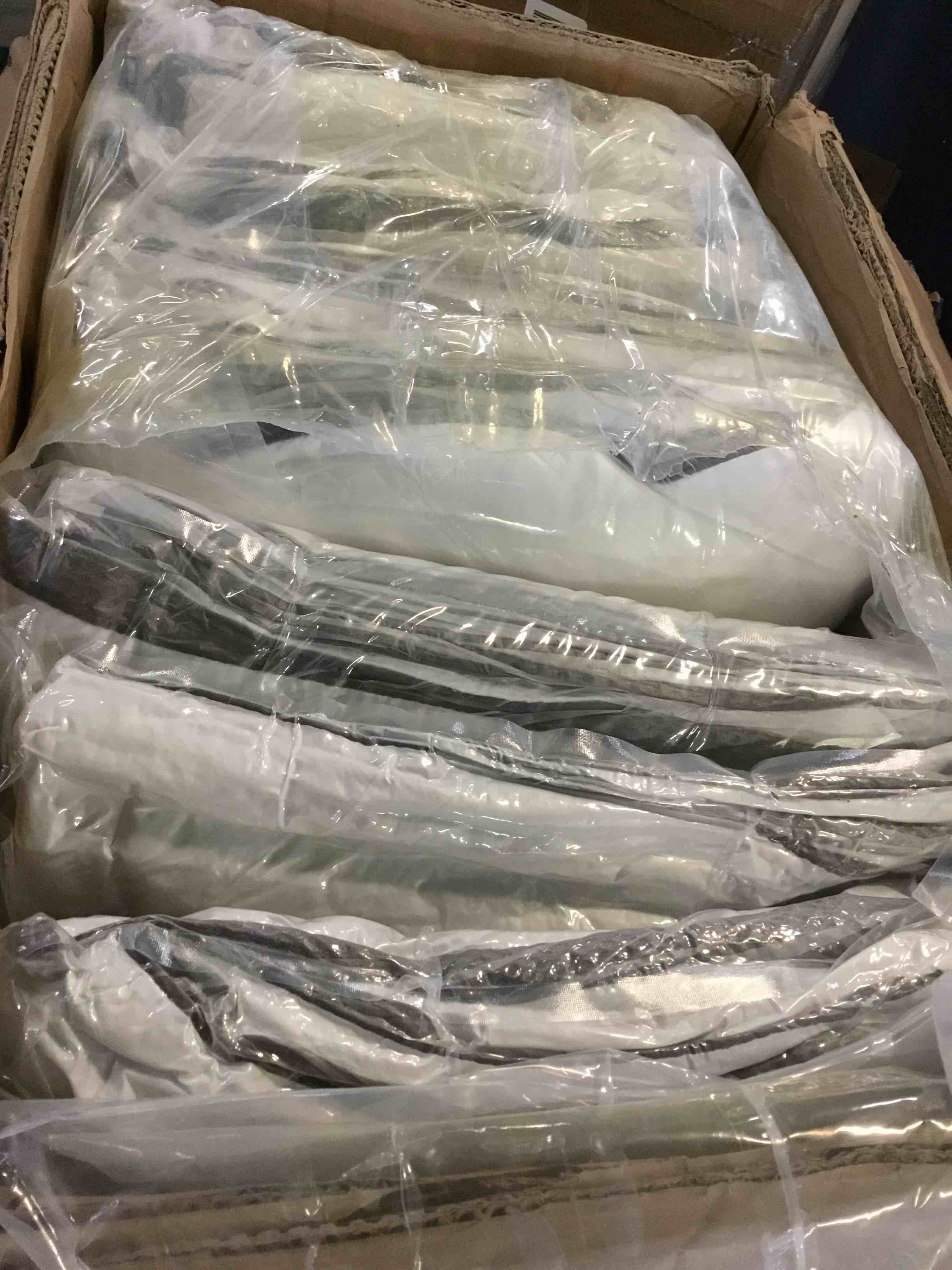 https://s3.amazonaws.com/lotting-images-prod/bidfta/BLU5671689_1696353286050.jpeg