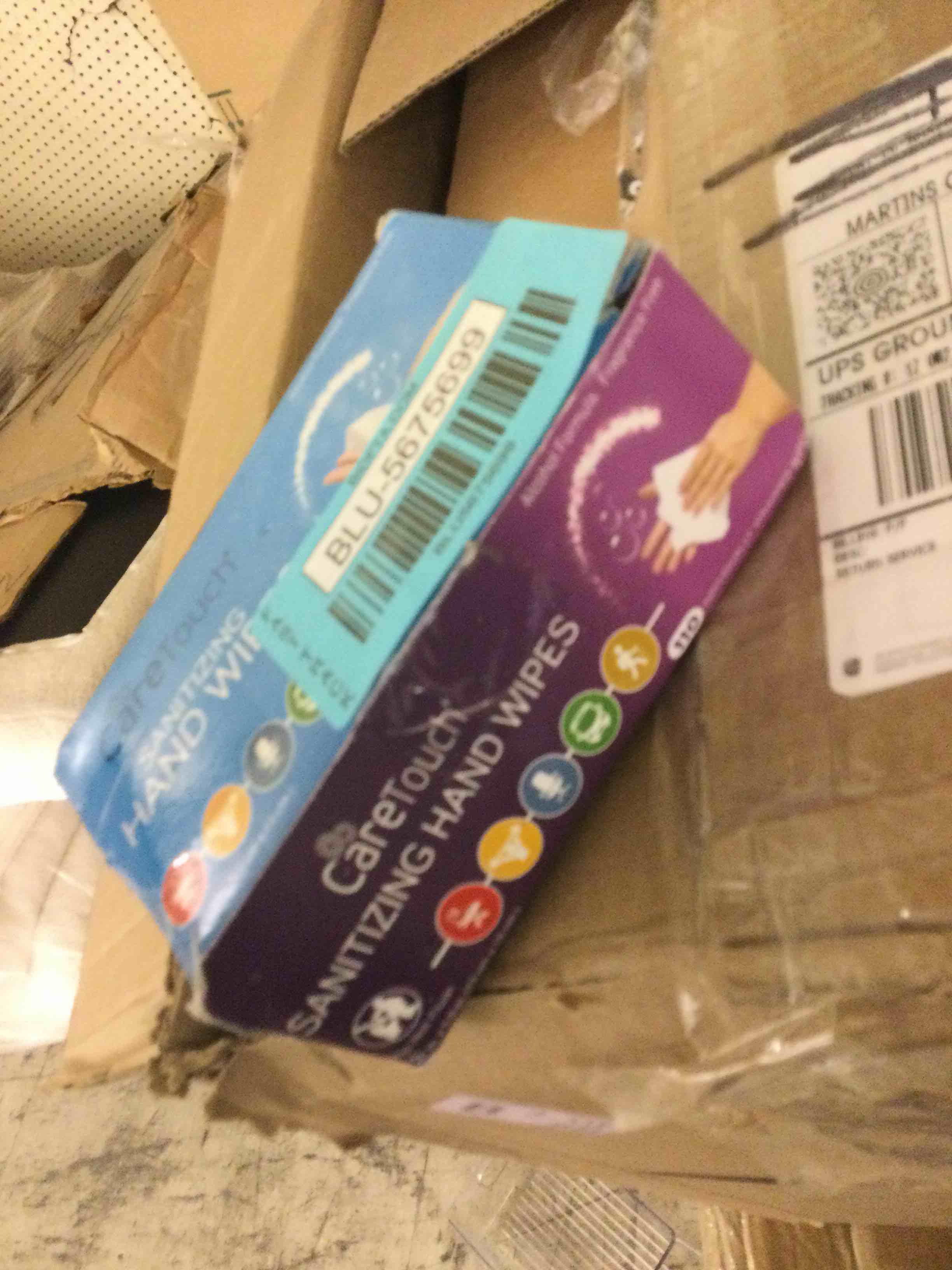 Condition photo showing New/Like New for Care Touch Lens Wipes for Eyeglasses -110  Count Individually Wrapped Pre-Moistened Wipes, 4.5x11-Inch - Sunglasses, Screens, and Glasses Cleaner - Gentle and Portable for Cleaning of Devices