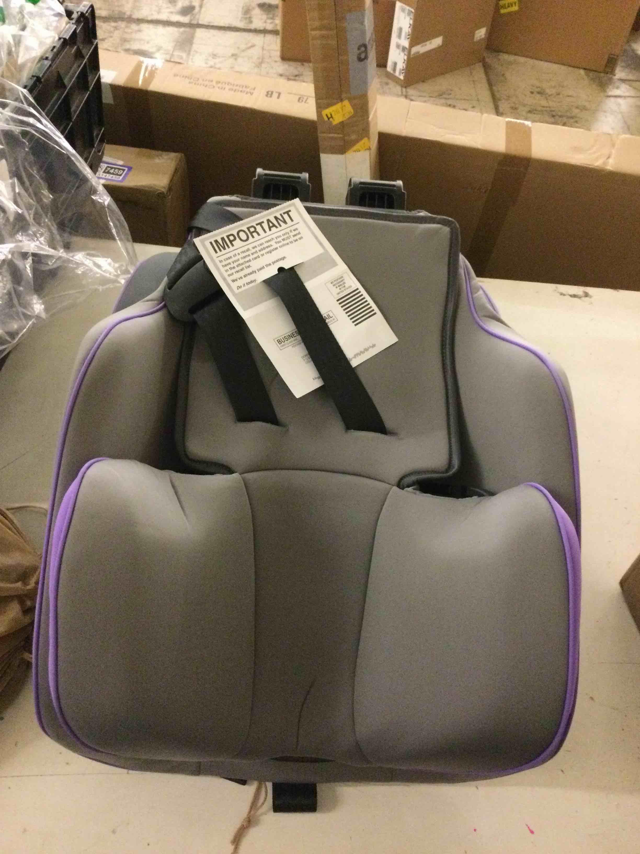 https://s3.amazonaws.com/lotting-images-prod/bidfta/BLU5676352_1777566186686.jpeg