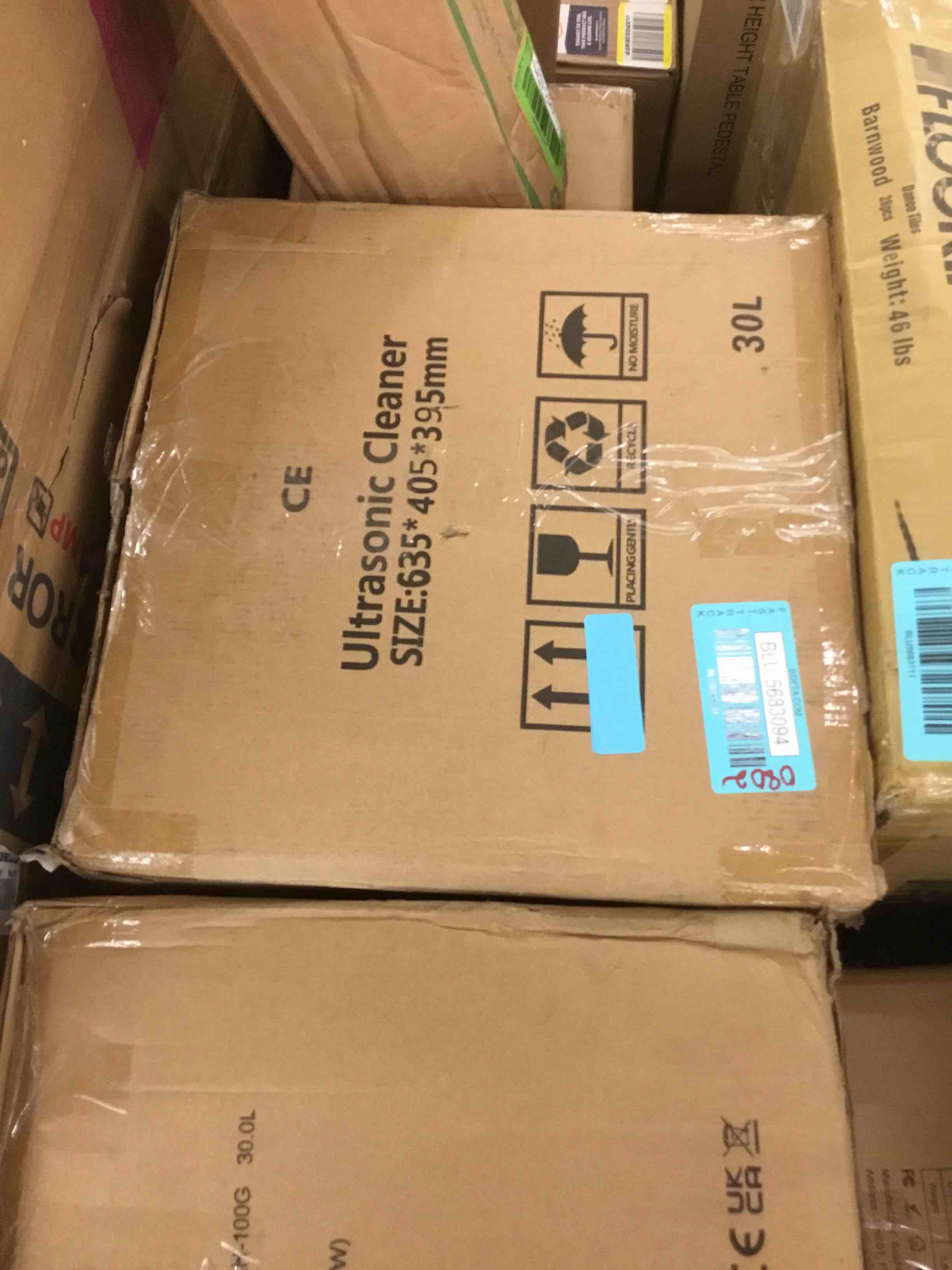 https://s3.amazonaws.com/lotting-images-prod/bidfta/BLU5683094_1708369462907.jpeg
