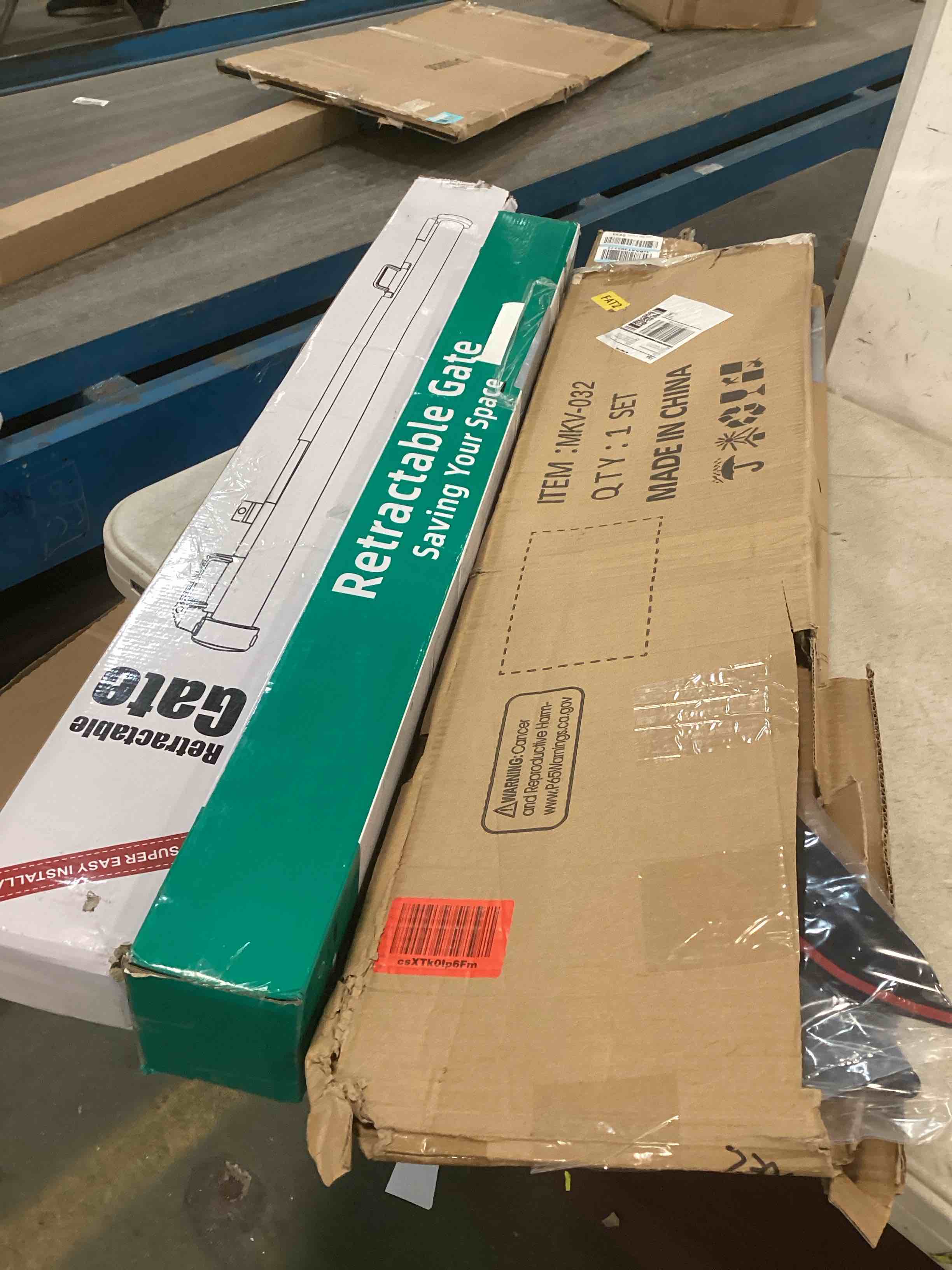 Various assorted items for home maintenance and car accessories